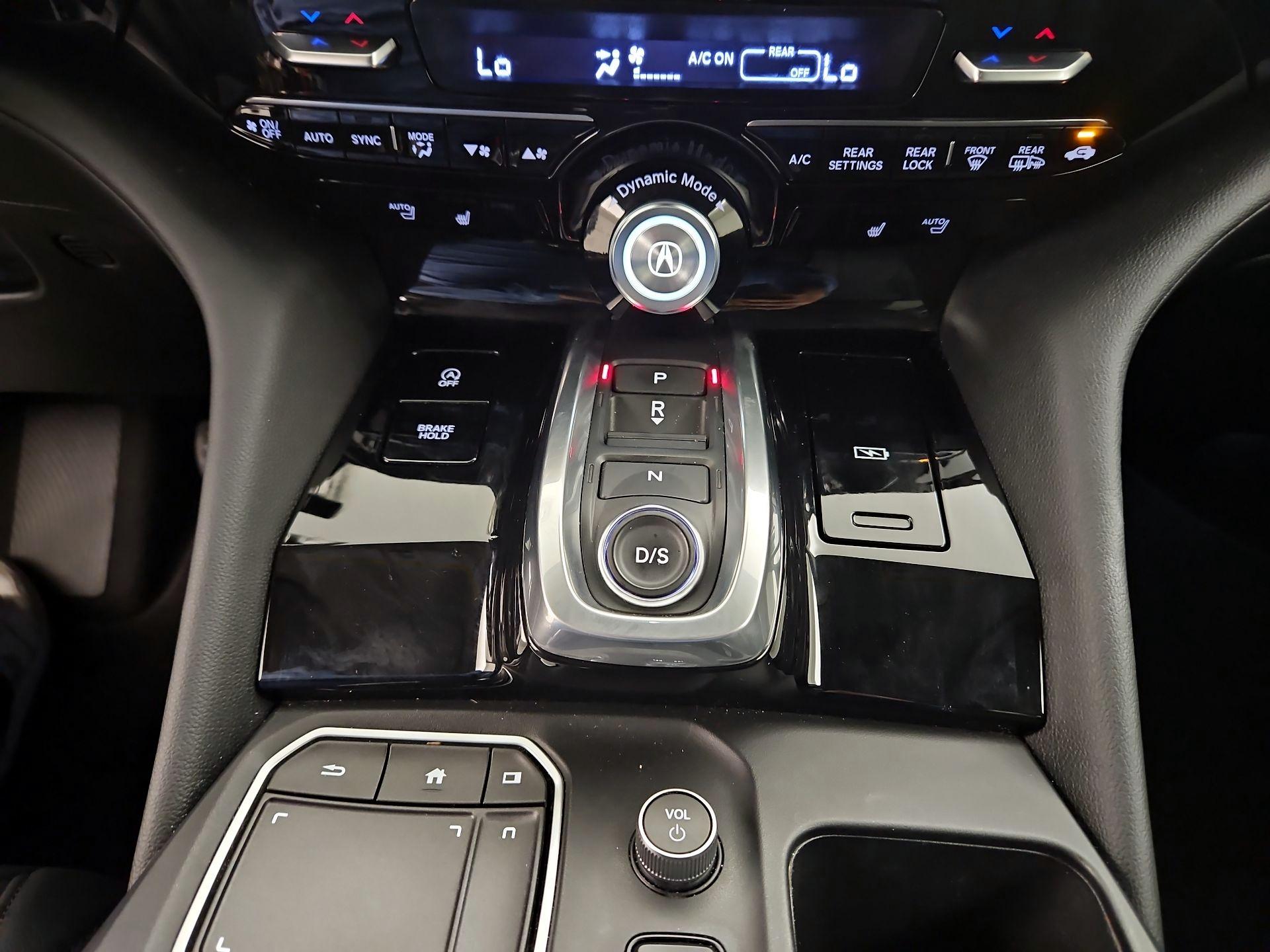 Thumbnail: 2023 Acura MDX - 17