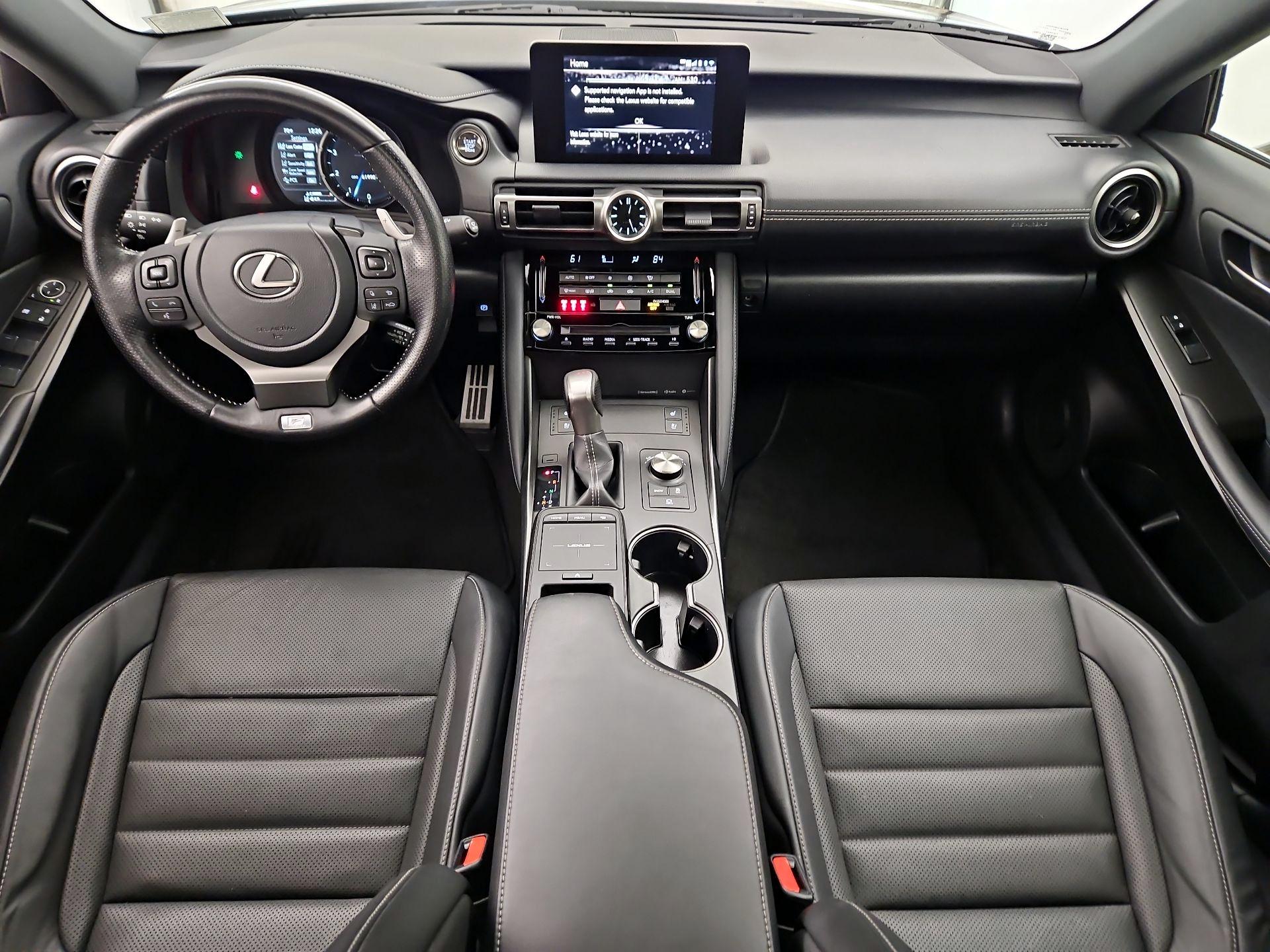Thumbnail: 2022 Lexus IS - 9