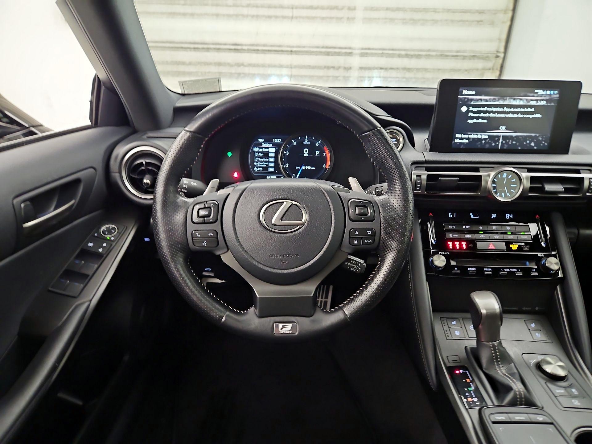 Thumbnail: 2022 Lexus IS - 10