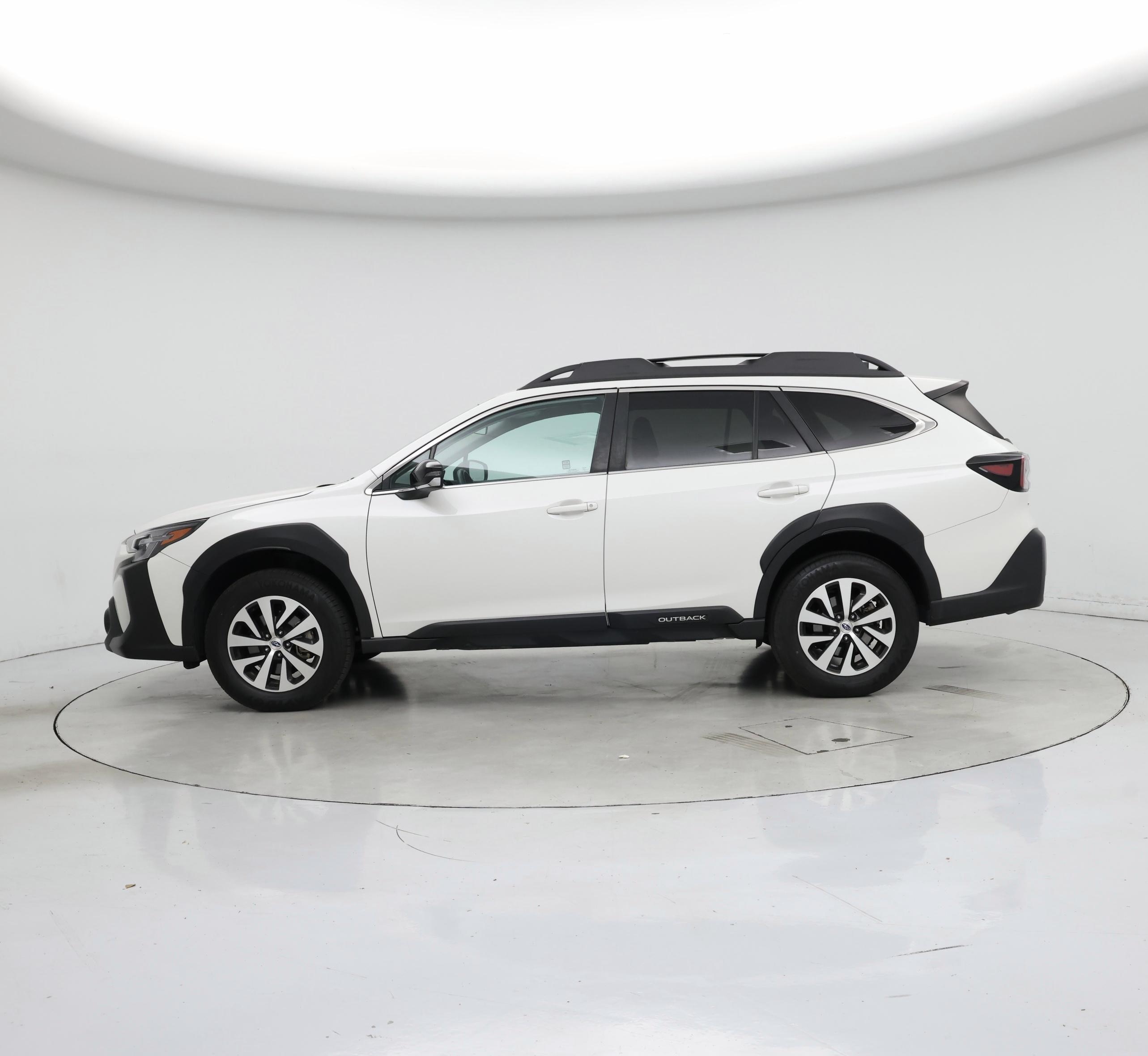 Thumbnail: 2023 Subaru Outback - 3