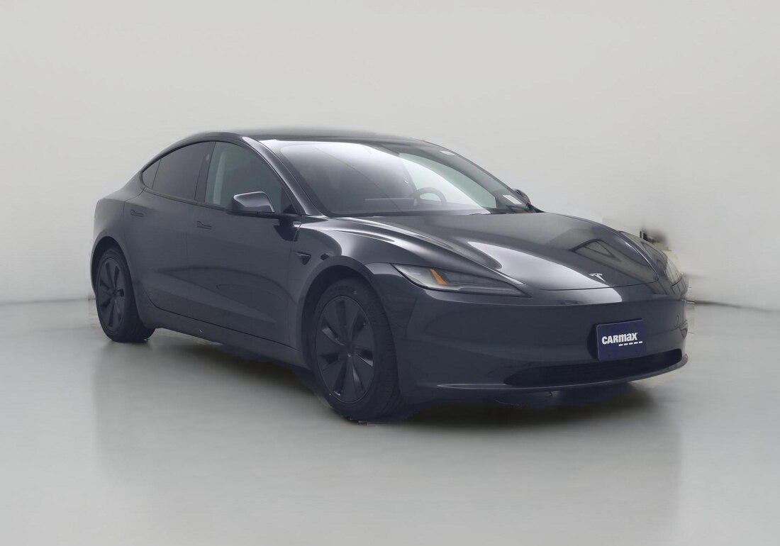 2025 Tesla Model 3 Long Range Rear-Wheel Drive in Gray — CarMax photo
