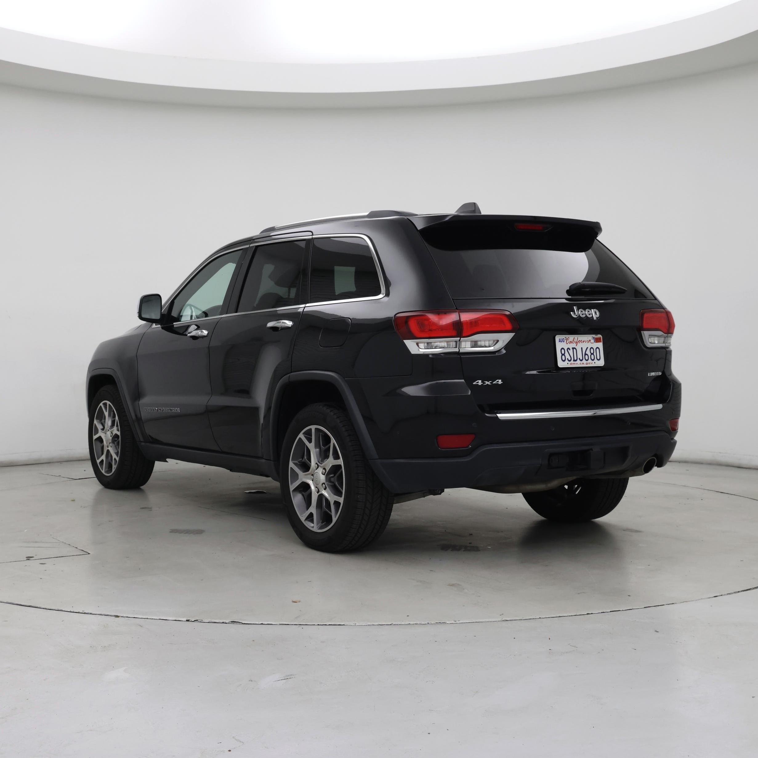 Thumbnail: 2020 Jeep Grand Cherokee - 2