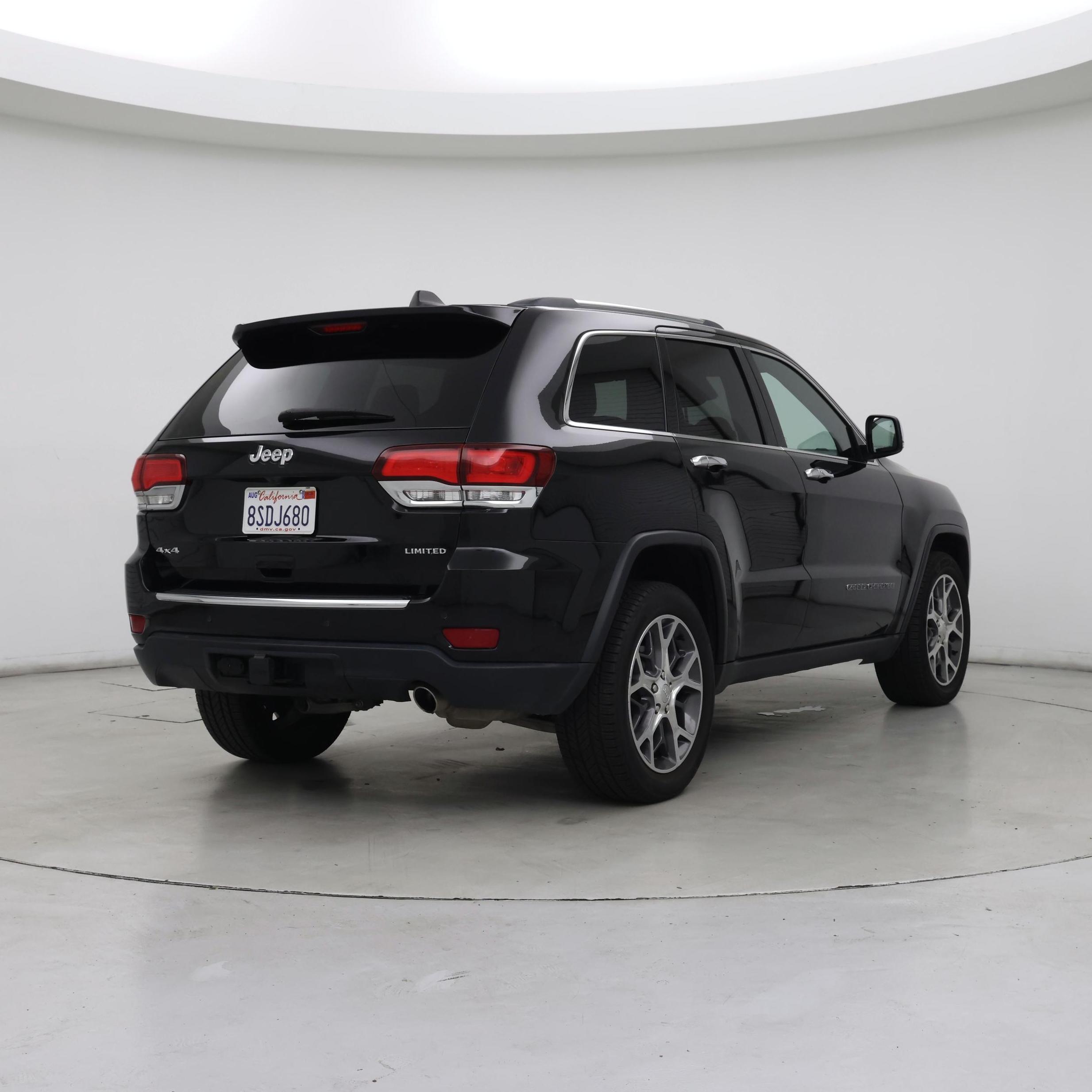 Thumbnail: 2020 Jeep Grand Cherokee - 8