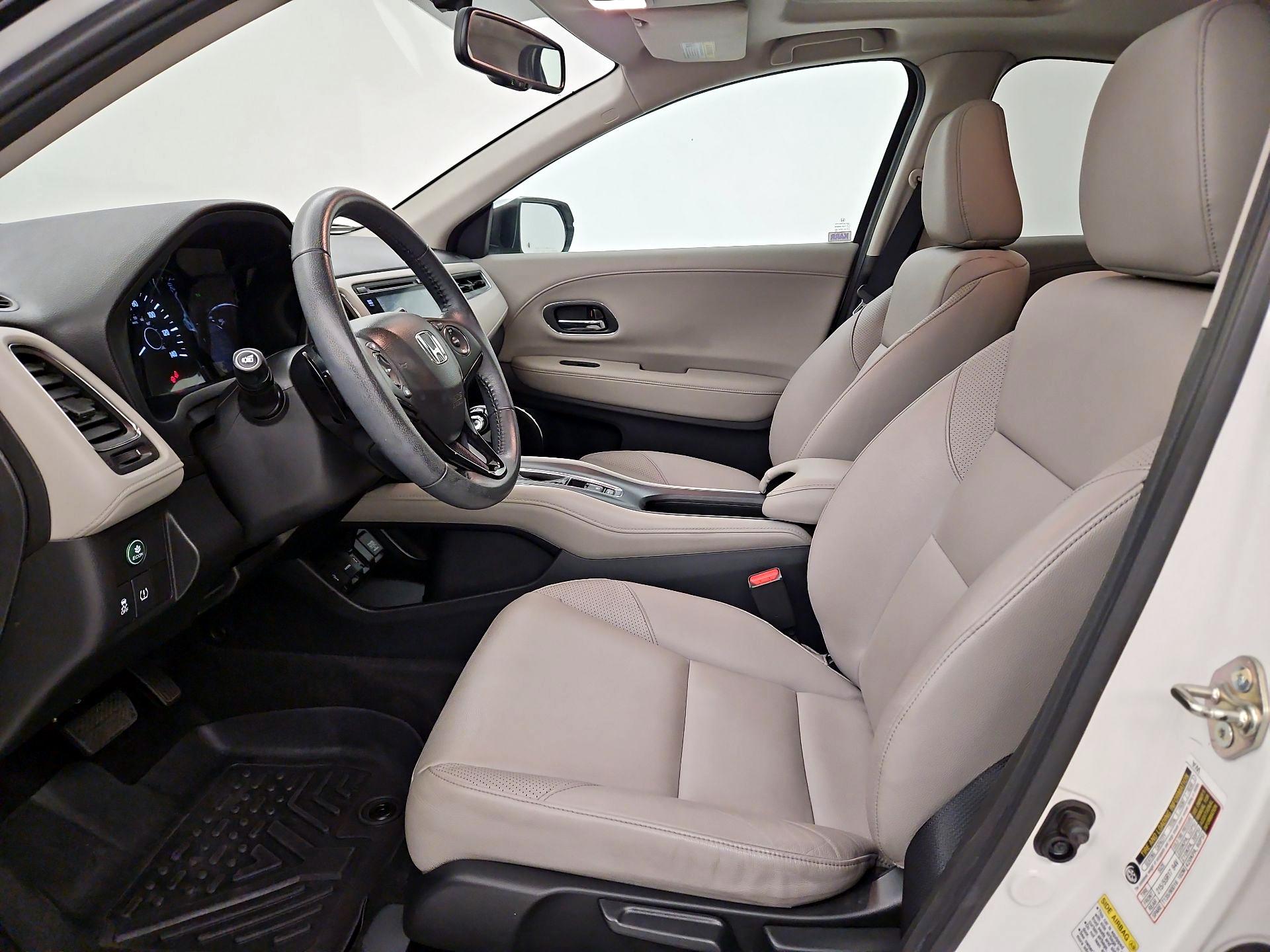 Thumbnail: 2016 Honda HR-V - 11