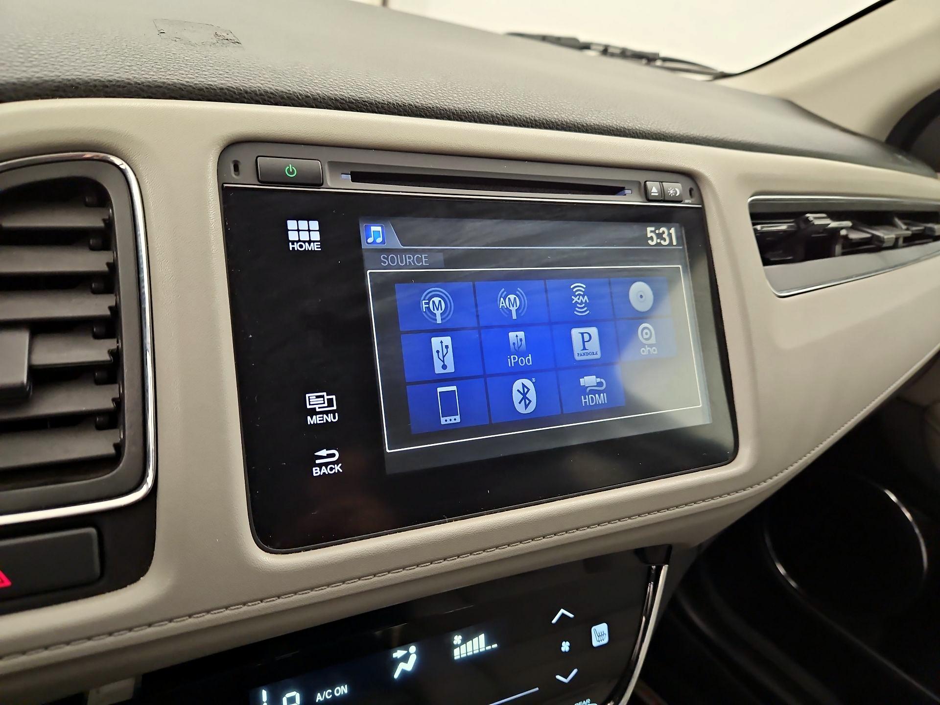 Thumbnail: 2016 Honda HR-V - 16