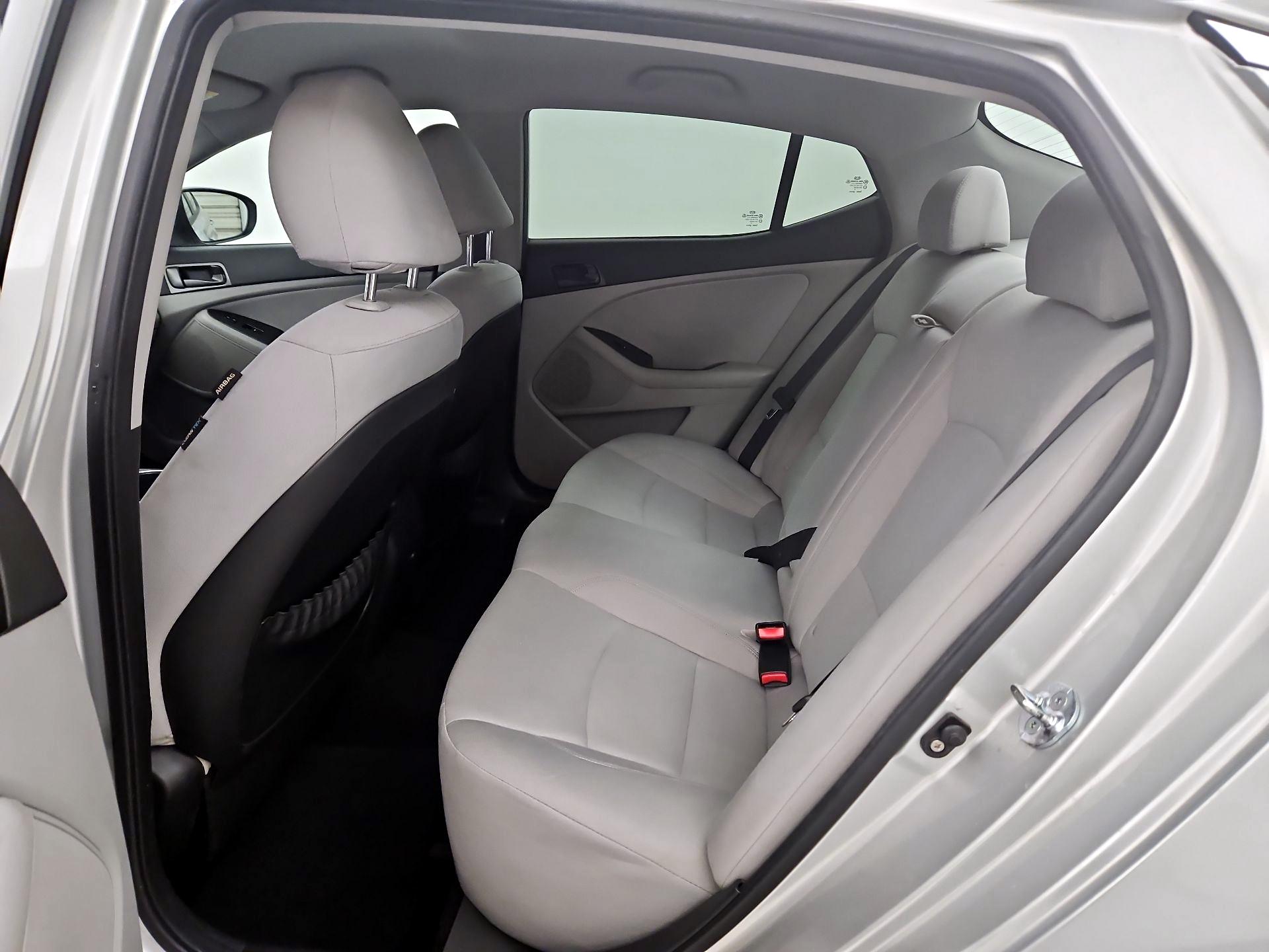 Thumbnail: 2014 Kia Optima - 18