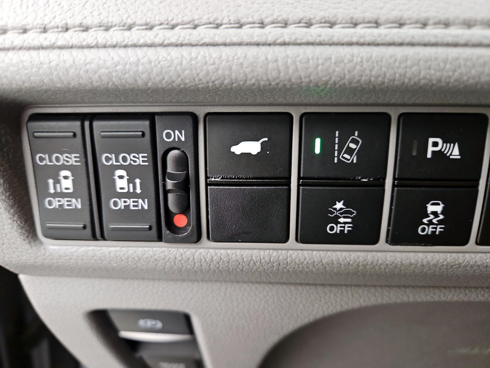 2019 Honda Odyssey Elite - Photo 14