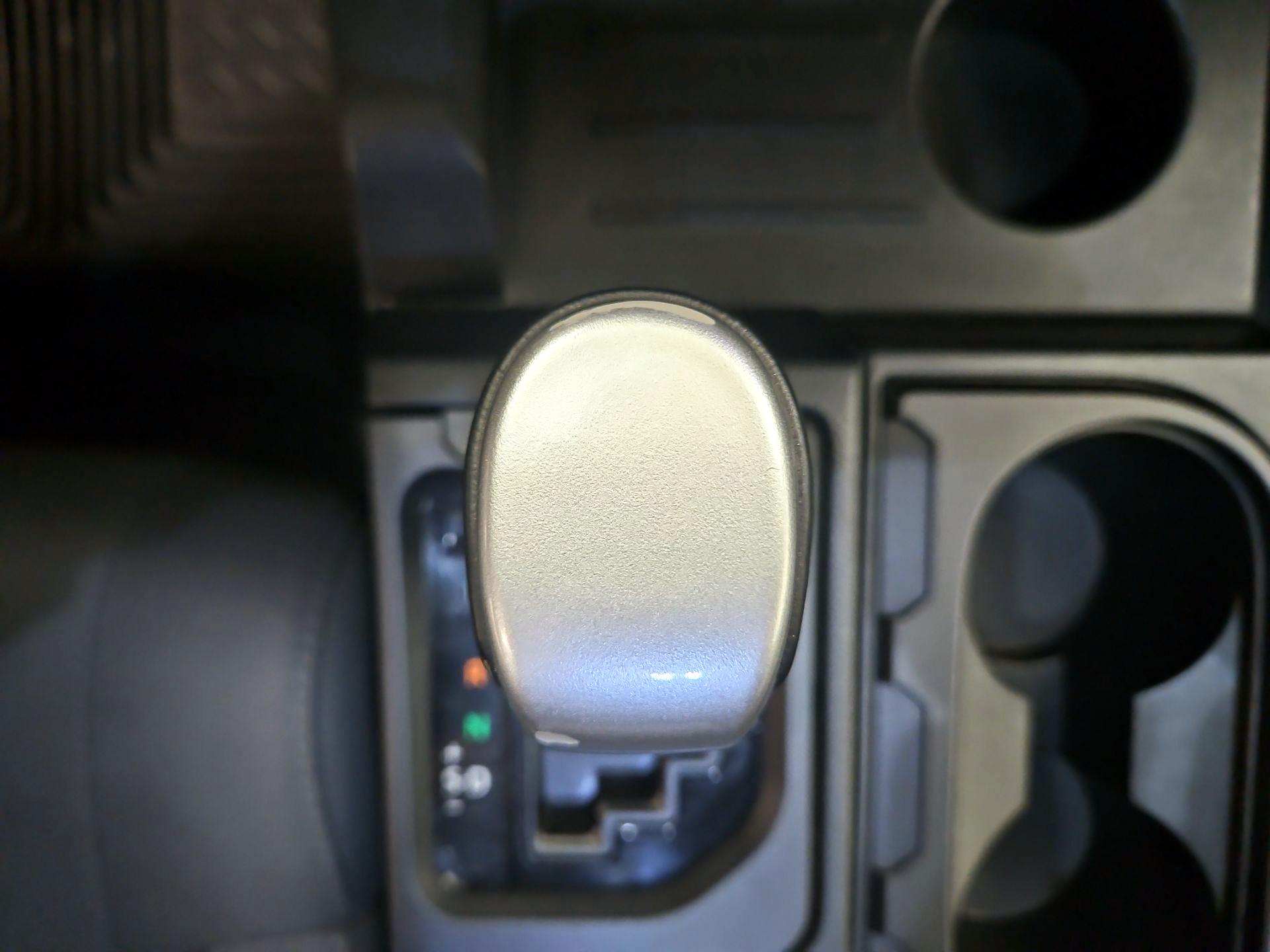 Thumbnail: 2014 Toyota Tundra - 17