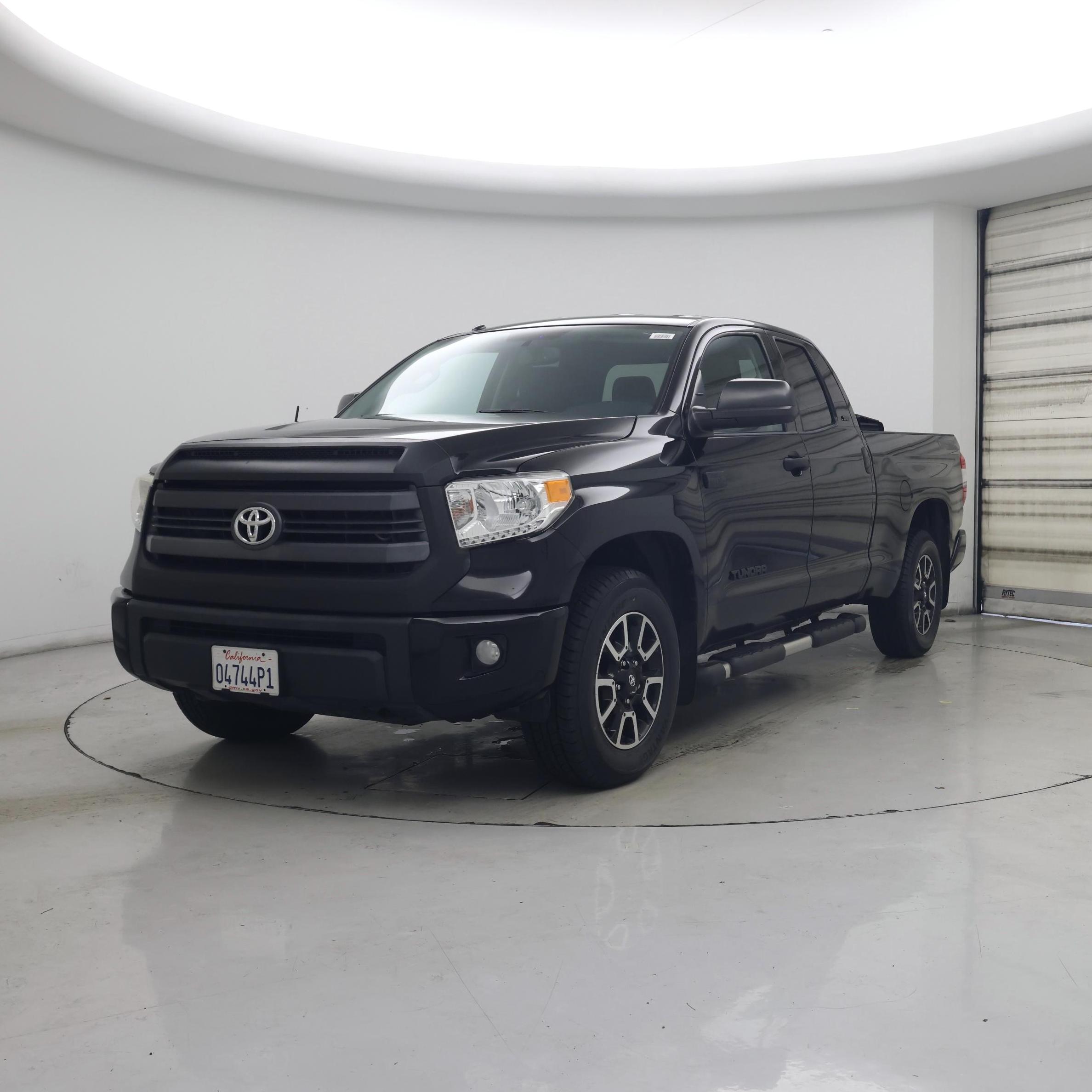 Thumbnail: 2014 Toyota Tundra - 4