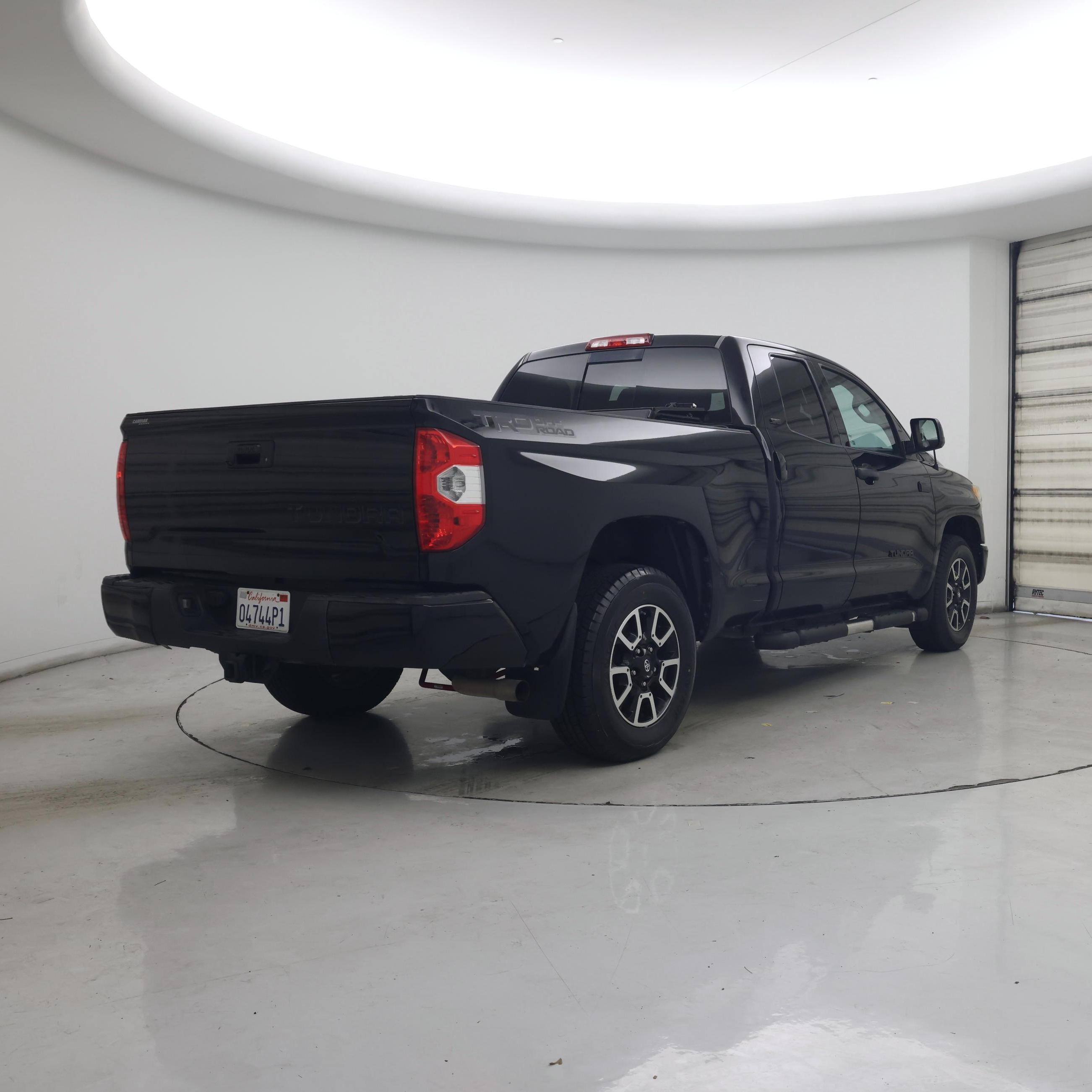 Thumbnail: 2014 Toyota Tundra - 8