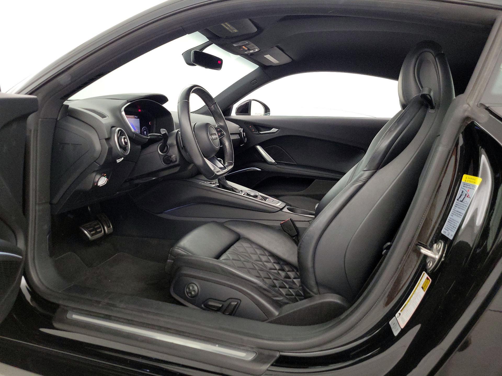 Thumbnail: 2016 Audi TT - 11