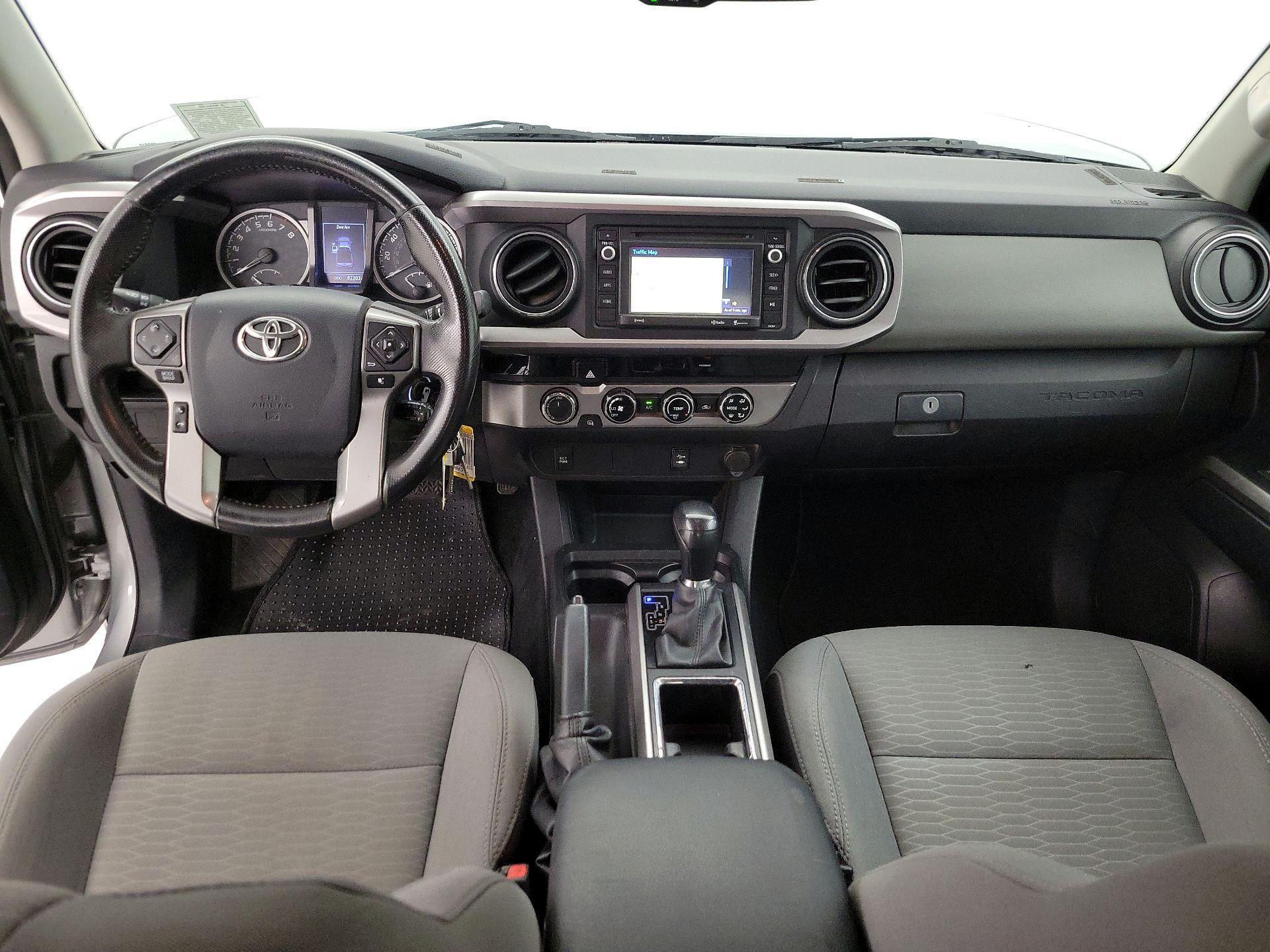 Thumbnail: 2017 Toyota Tacoma - 9