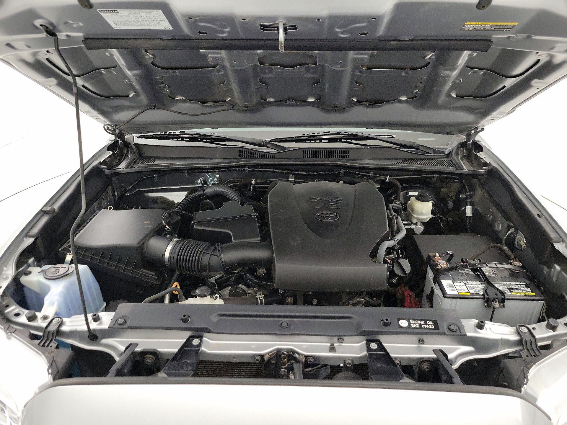 Thumbnail: 2017 Toyota Tacoma - 20