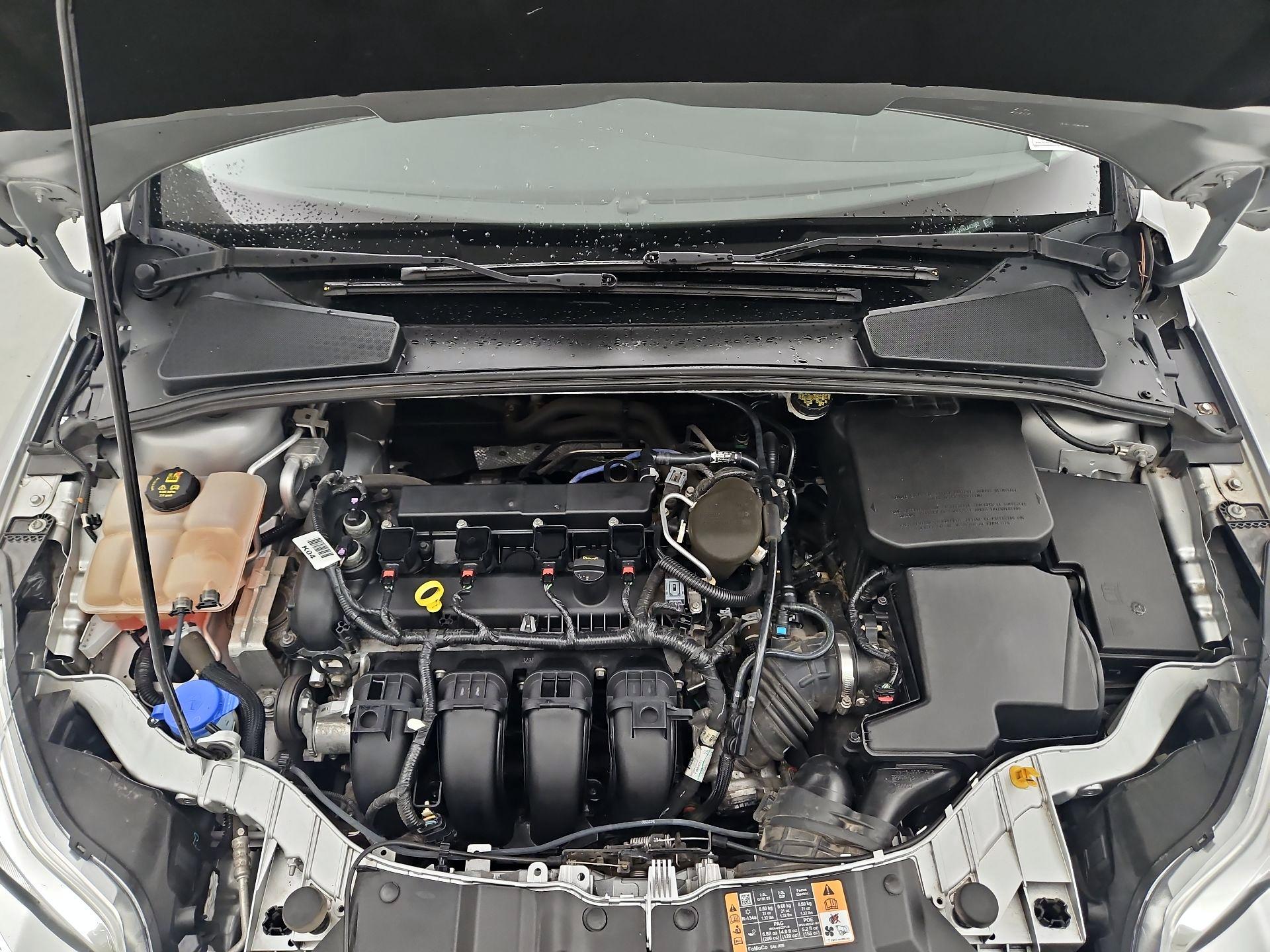 Thumbnail: 2014 Ford Focus - 20