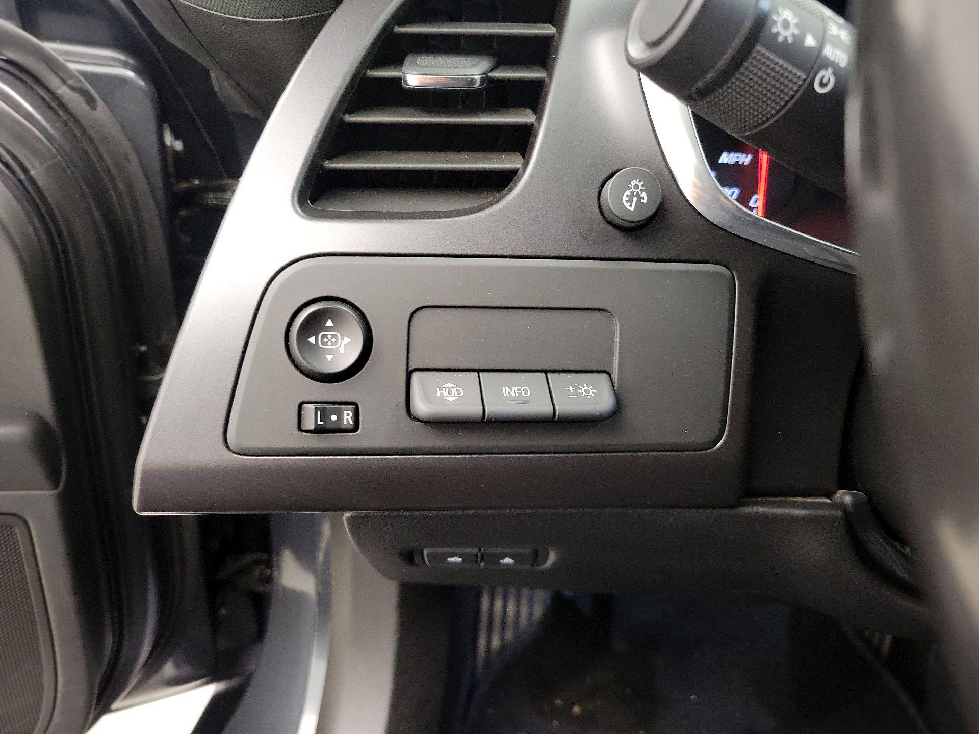 Thumbnail: 2017 Chevrolet Corvette - 13