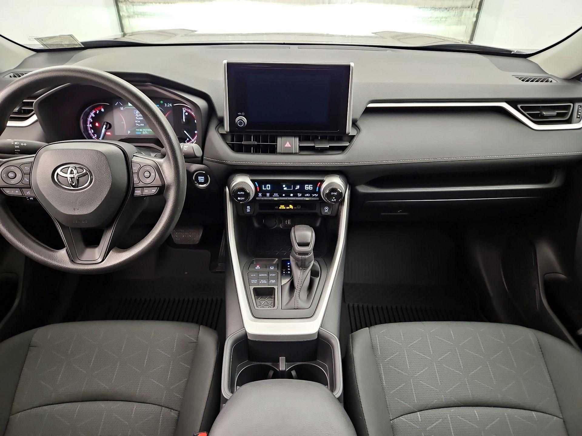 Thumbnail: 2025 Toyota RAV4 - 9