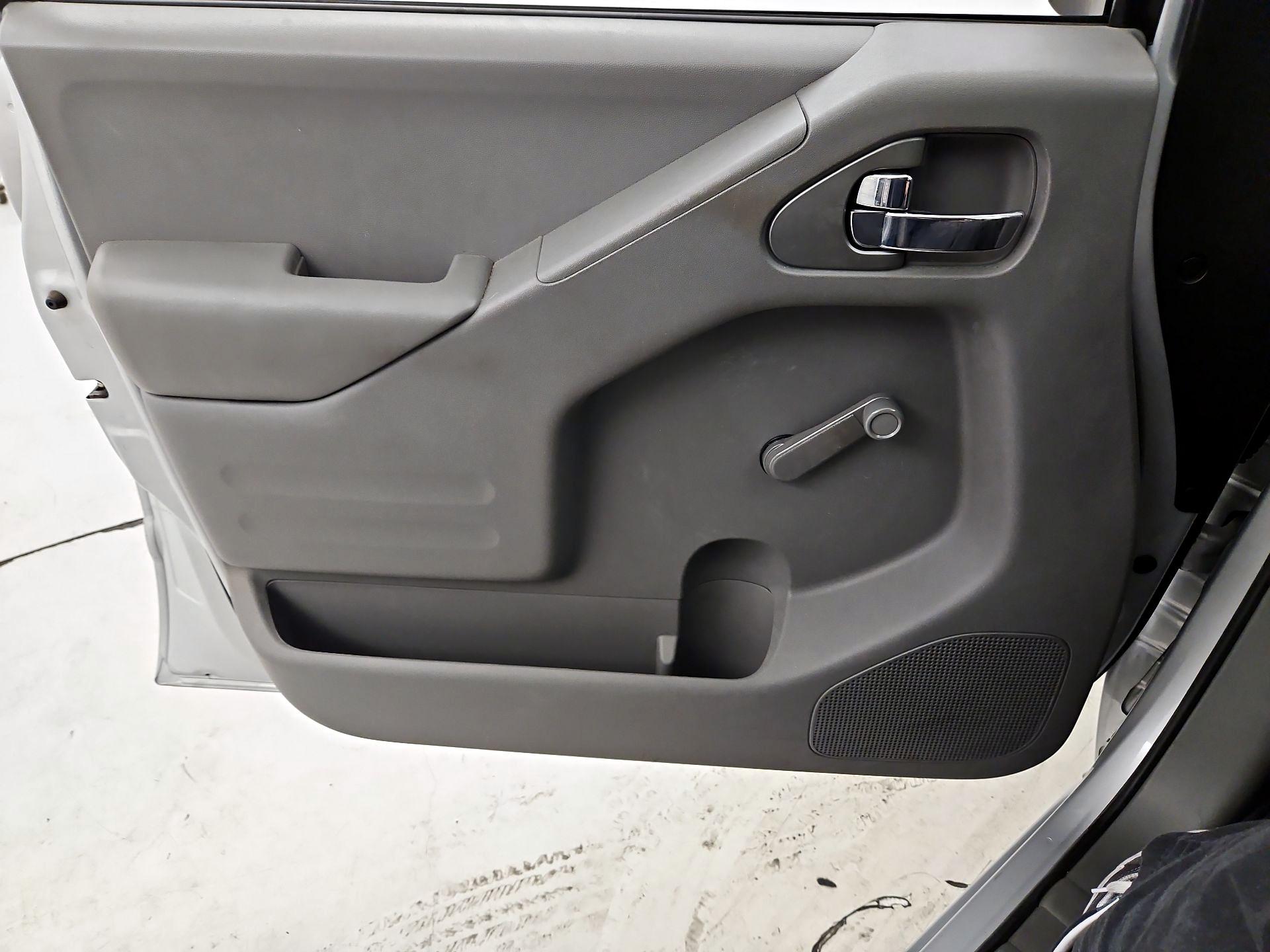 Thumbnail: 2015 Nissan Frontier - 12