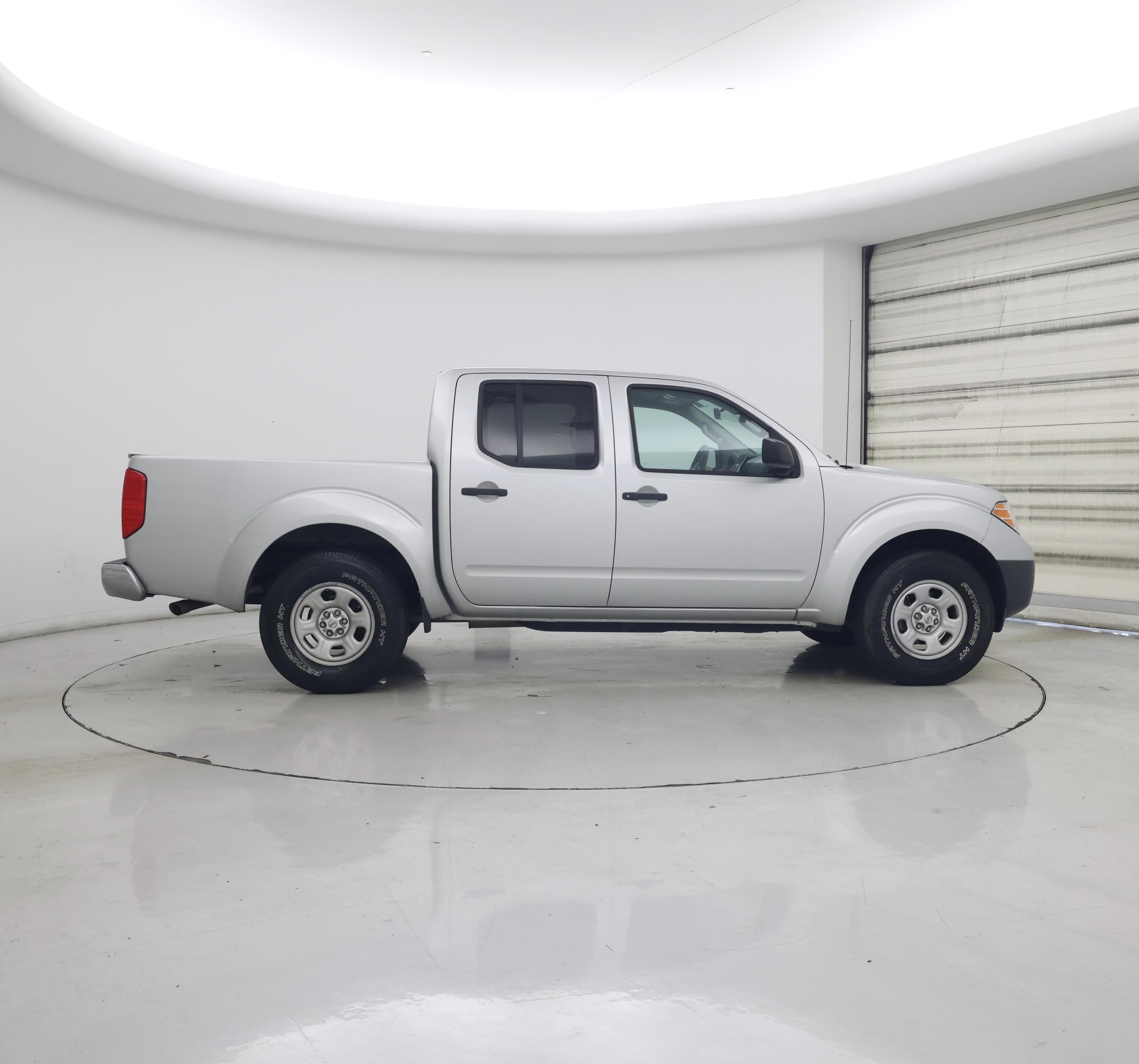 Thumbnail: 2015 Nissan Frontier - 7