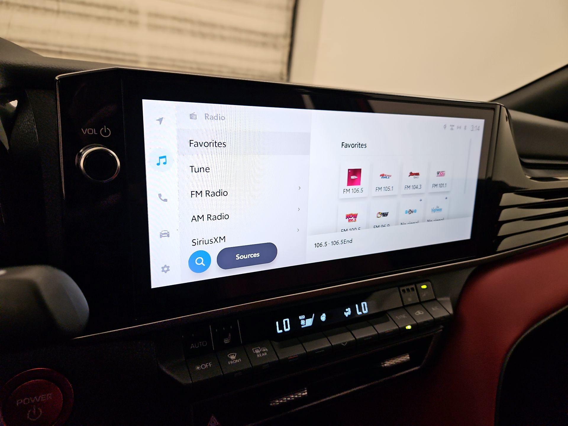 Thumbnail: 2025 Toyota Camry - 15