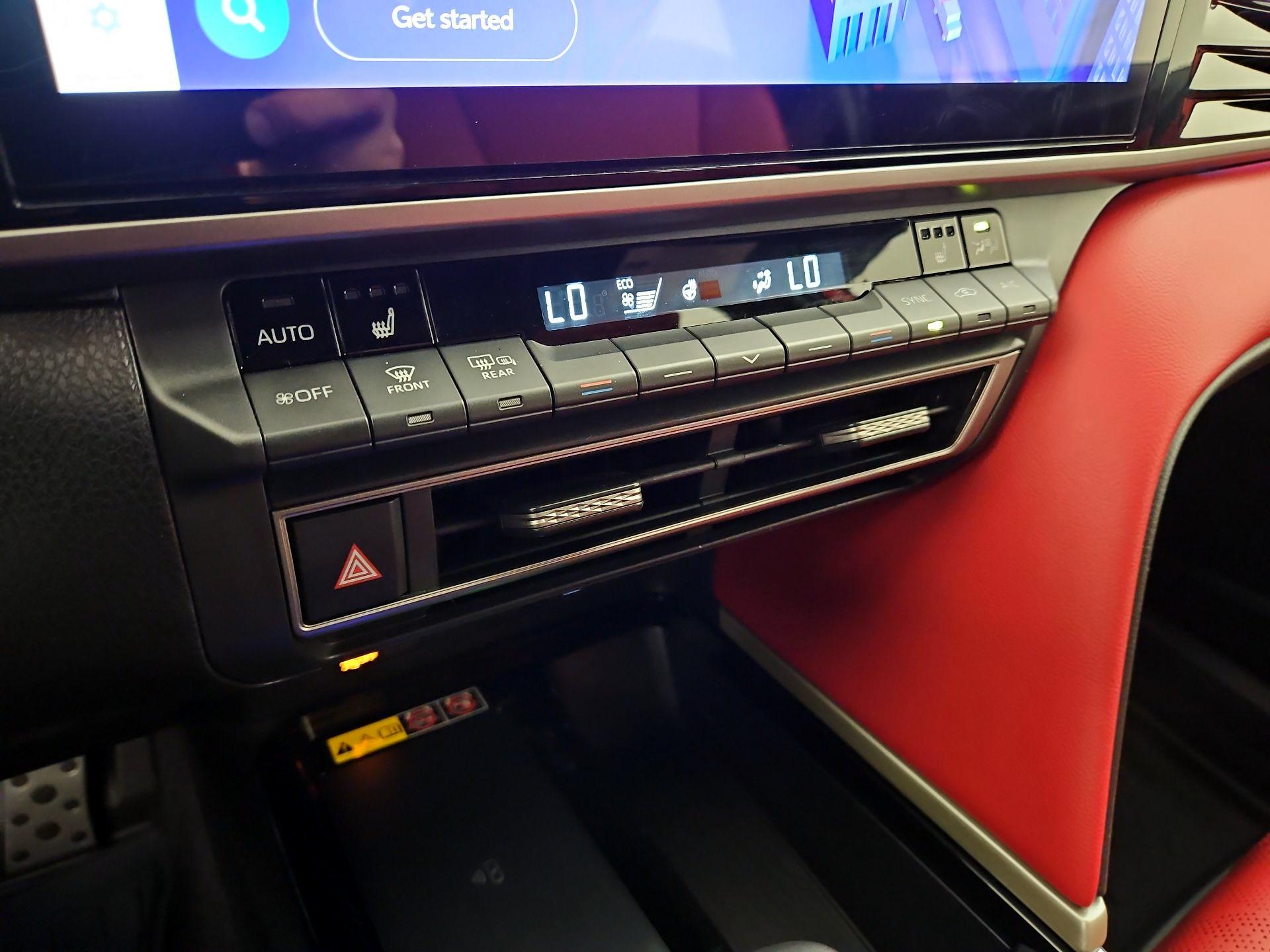 Thumbnail: 2025 Toyota Camry - 16