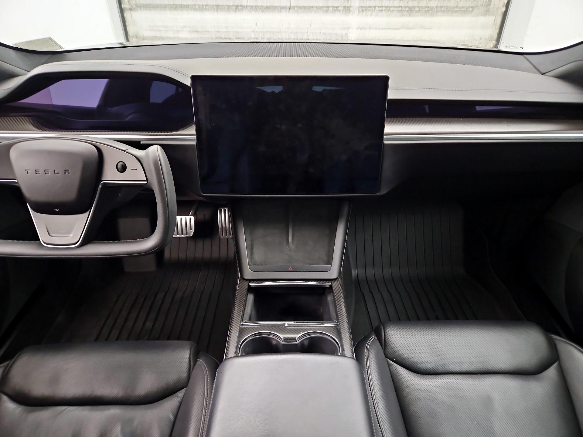 Thumbnail: 2022 Tesla Model S - 9