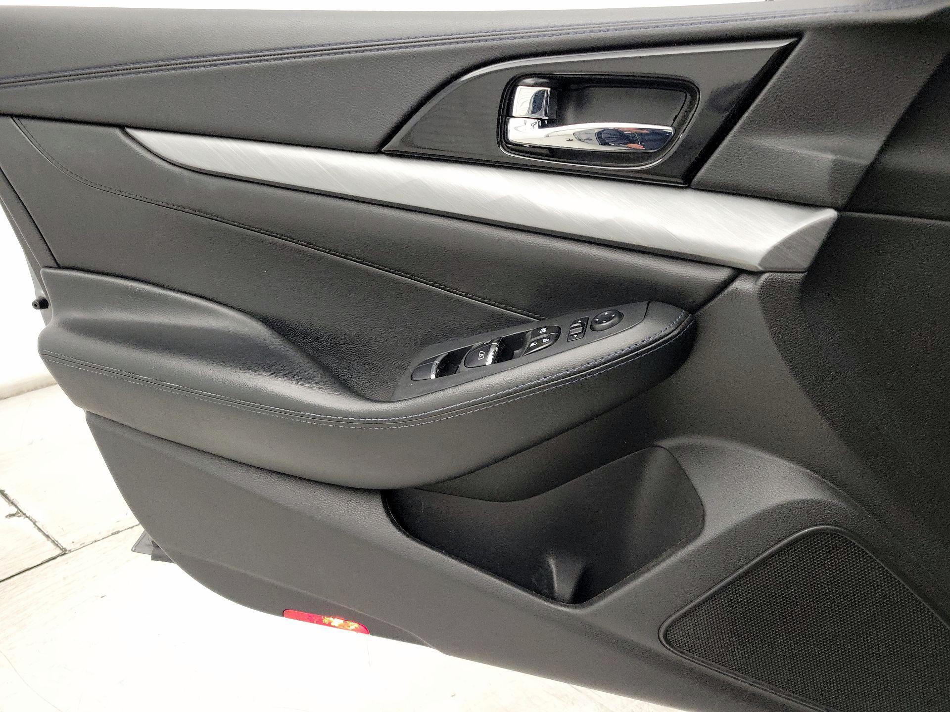 Thumbnail: 2018 Nissan Maxima - 12