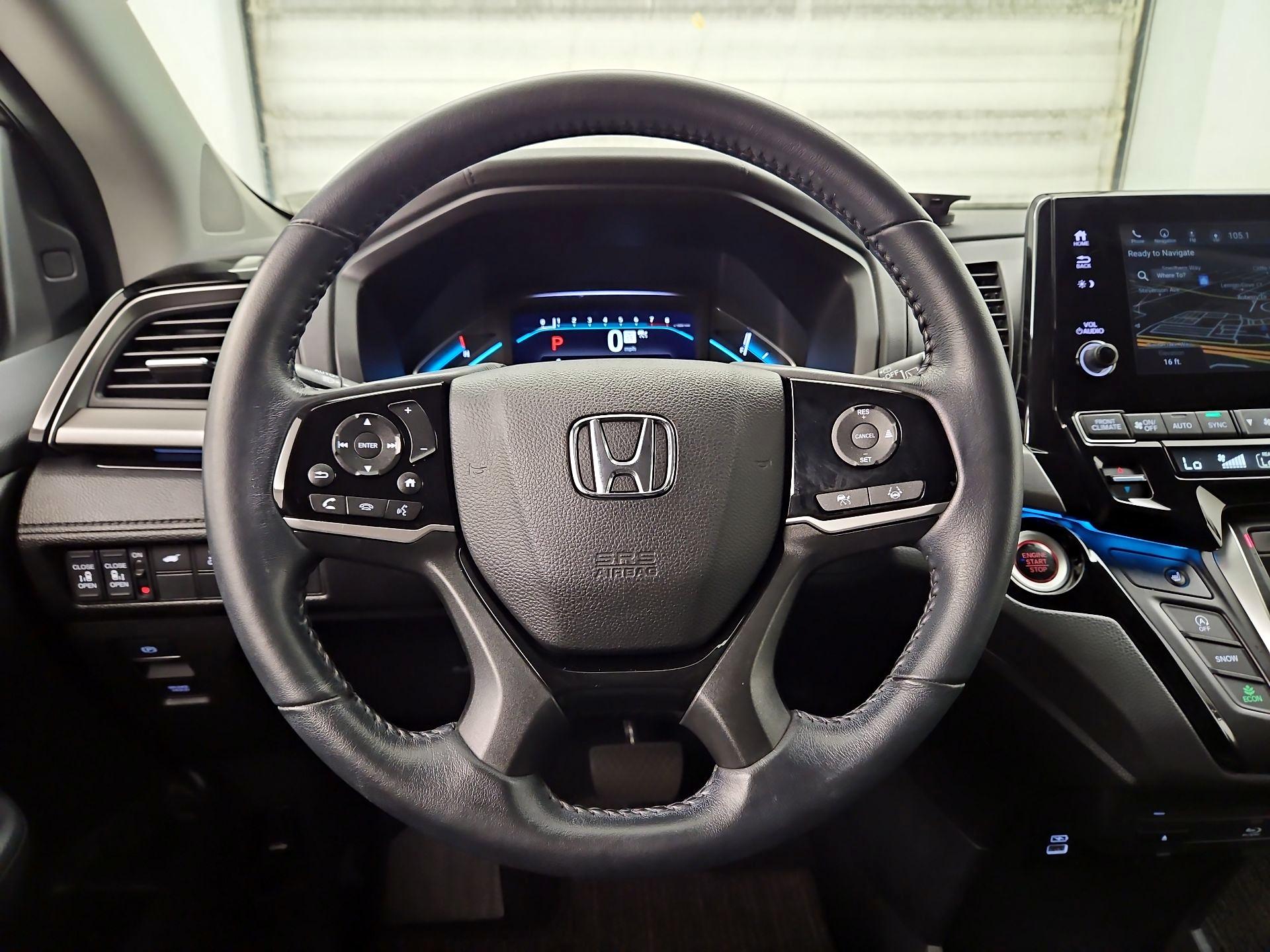 Thumbnail: 2023 Honda Odyssey - 10