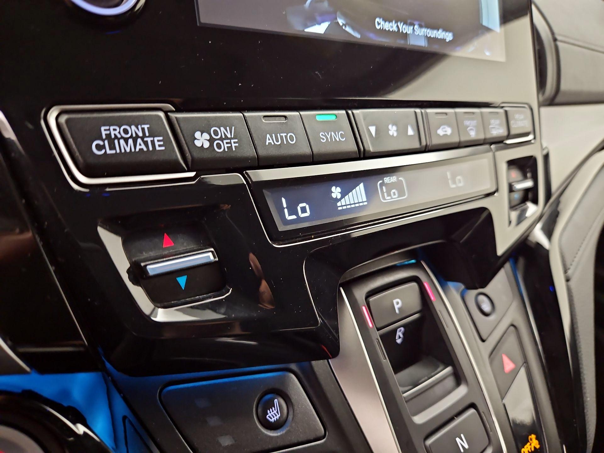 Thumbnail: 2023 Honda Odyssey - 17