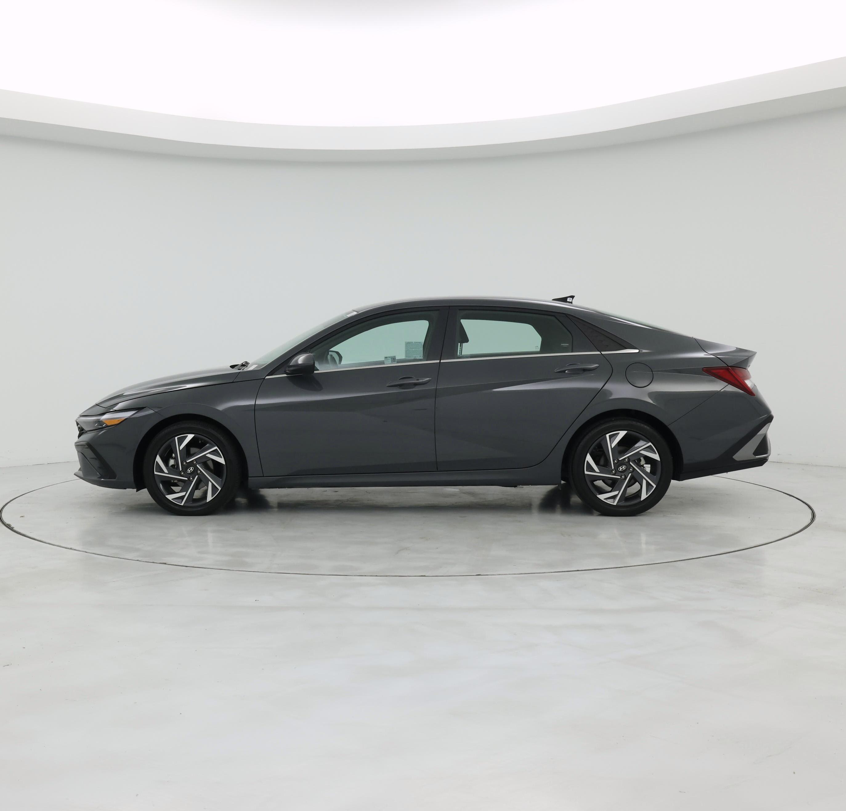 Thumbnail: 2025 Hyundai Elantra - 3