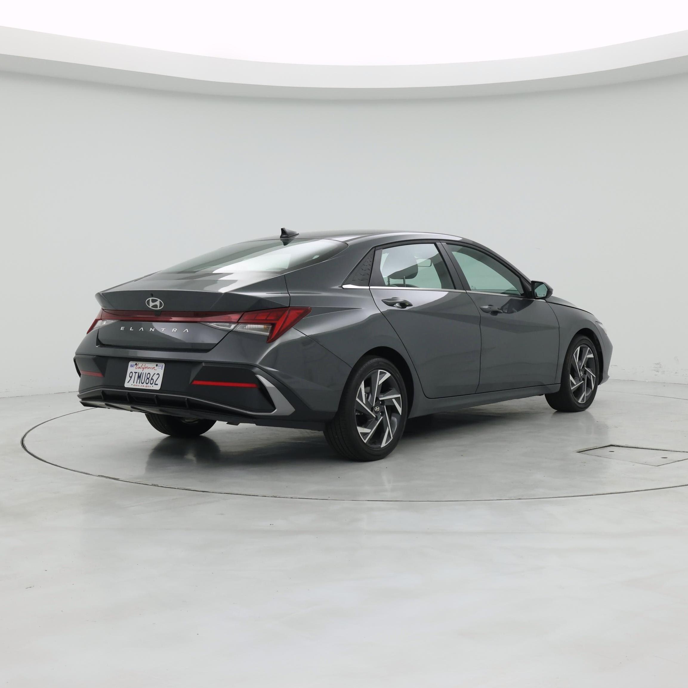 Thumbnail: 2025 Hyundai Elantra - 8