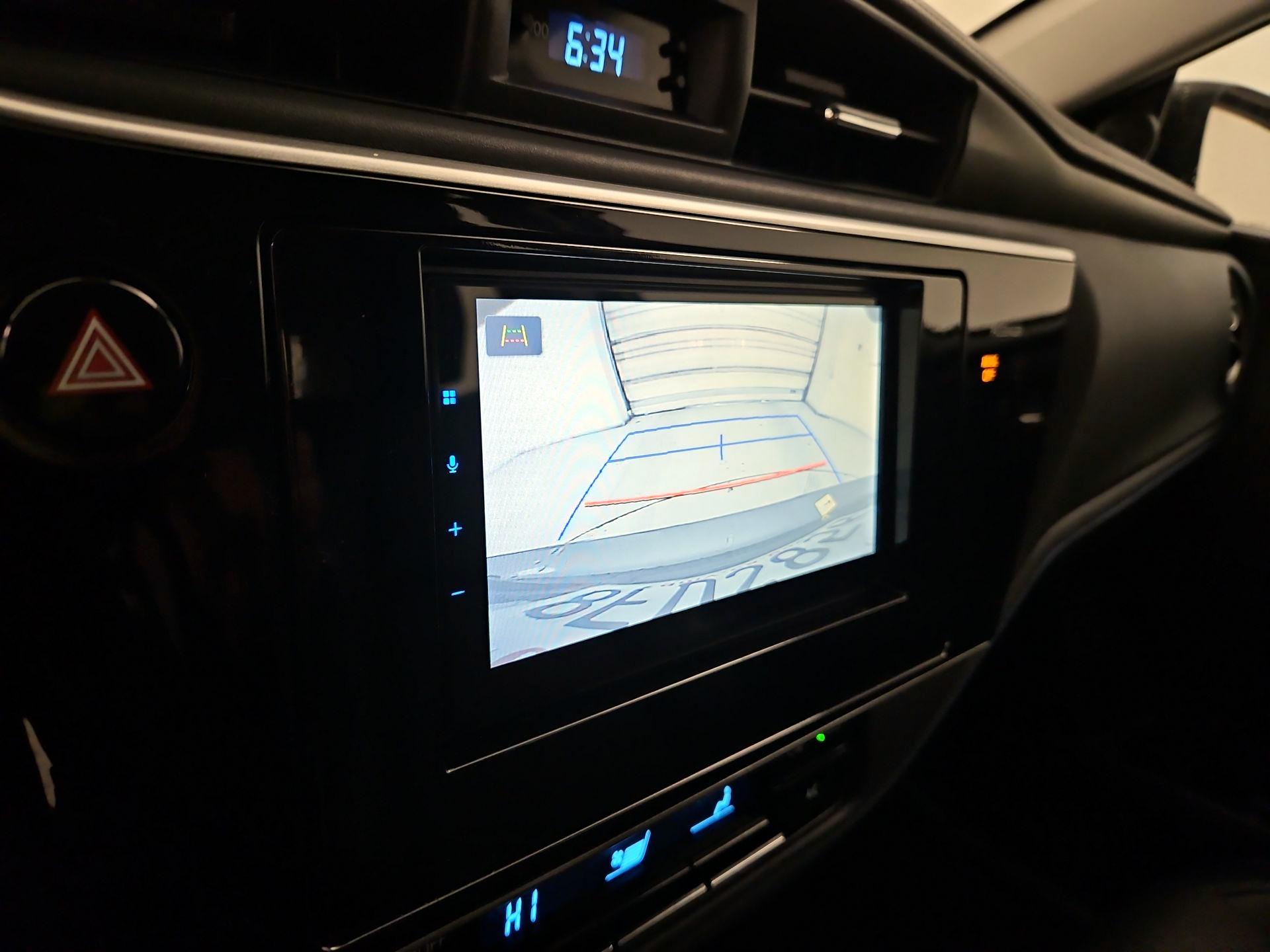 Thumbnail: 2017 Toyota Corolla - 14