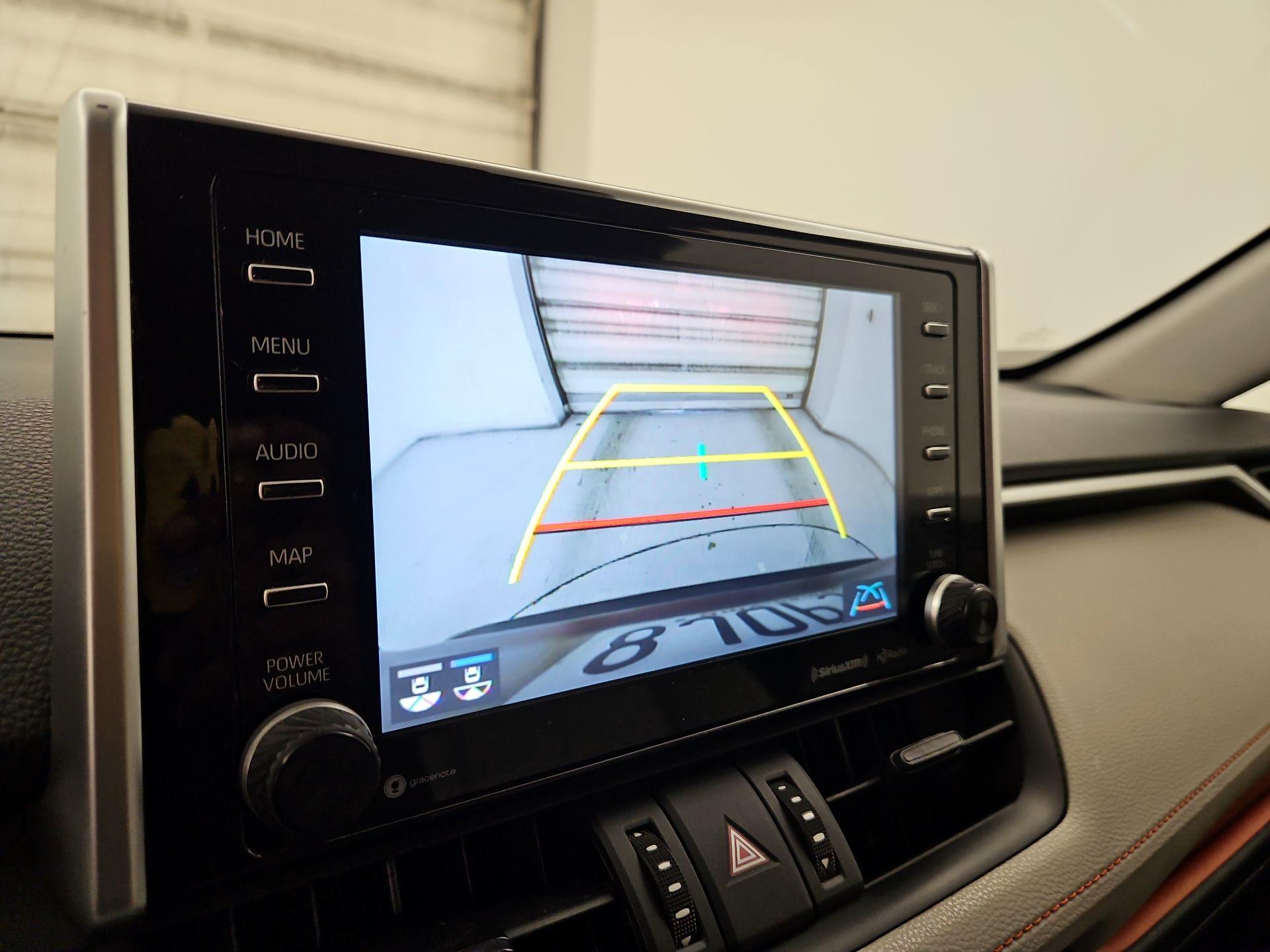 Thumbnail: 2019 Toyota RAV4 - 14