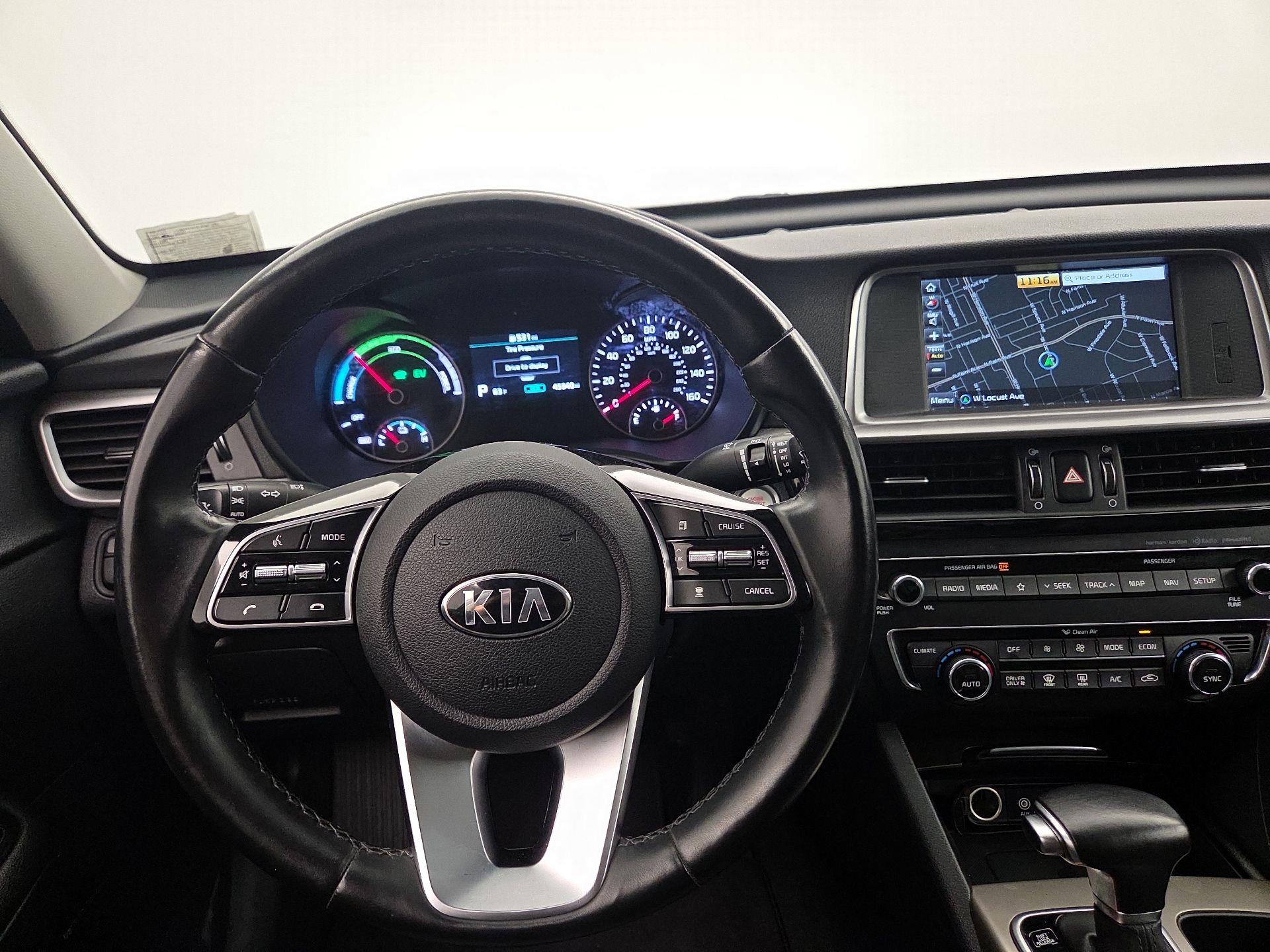 Thumbnail: 2020 Kia Optima - 10
