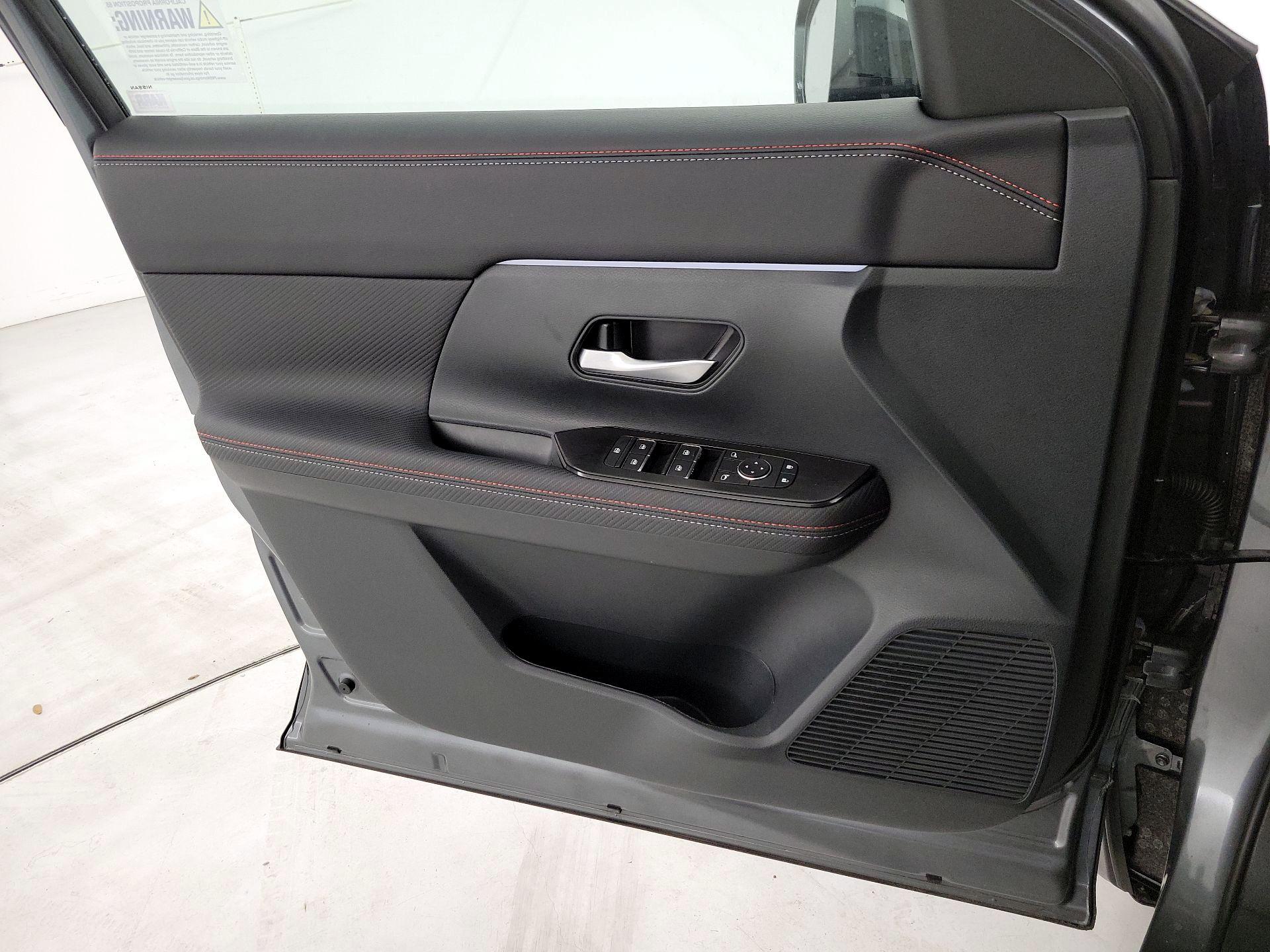 Thumbnail: 2026 Nissan Kicks - 12