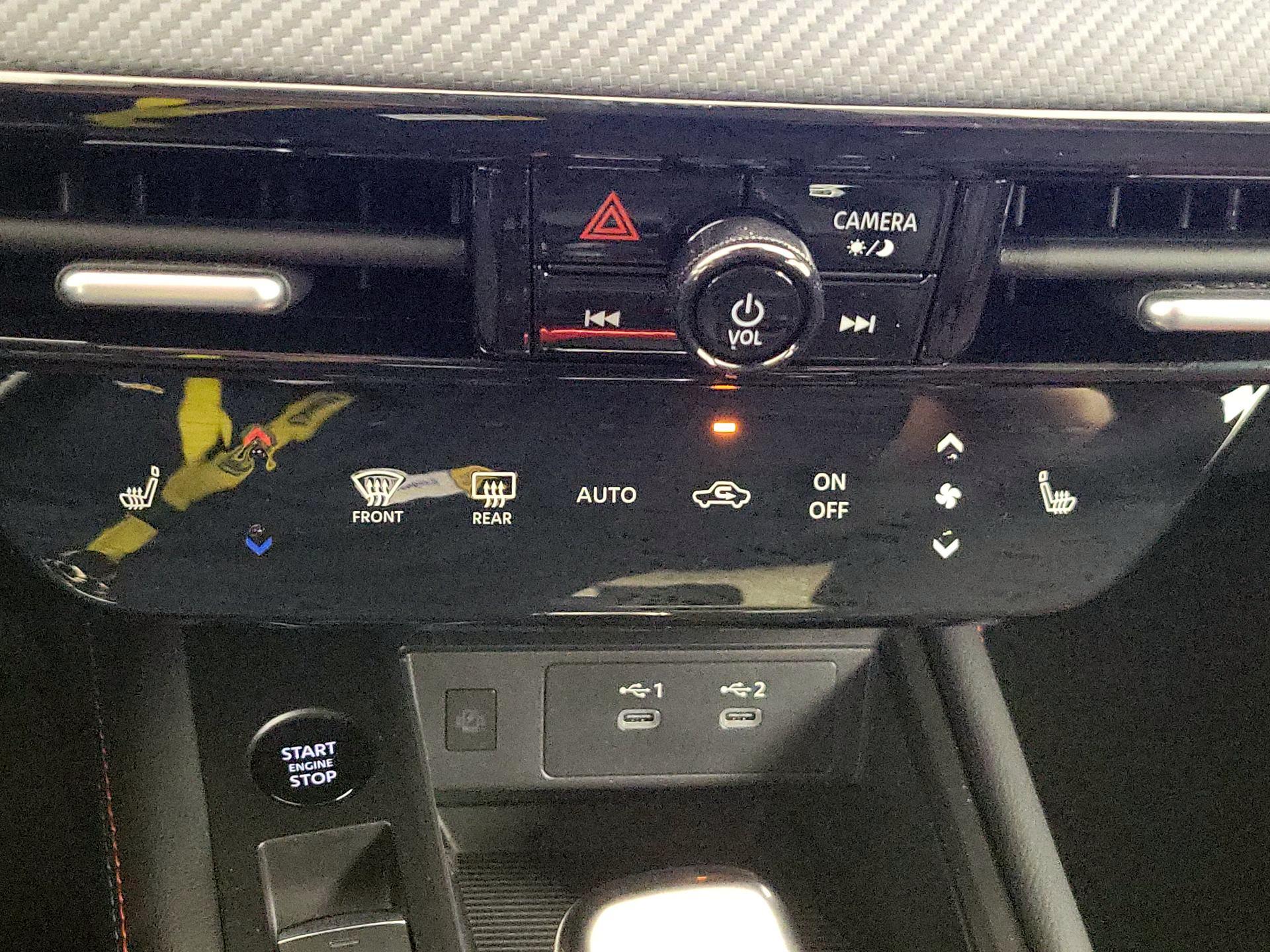 Thumbnail: 2026 Nissan Kicks - 16