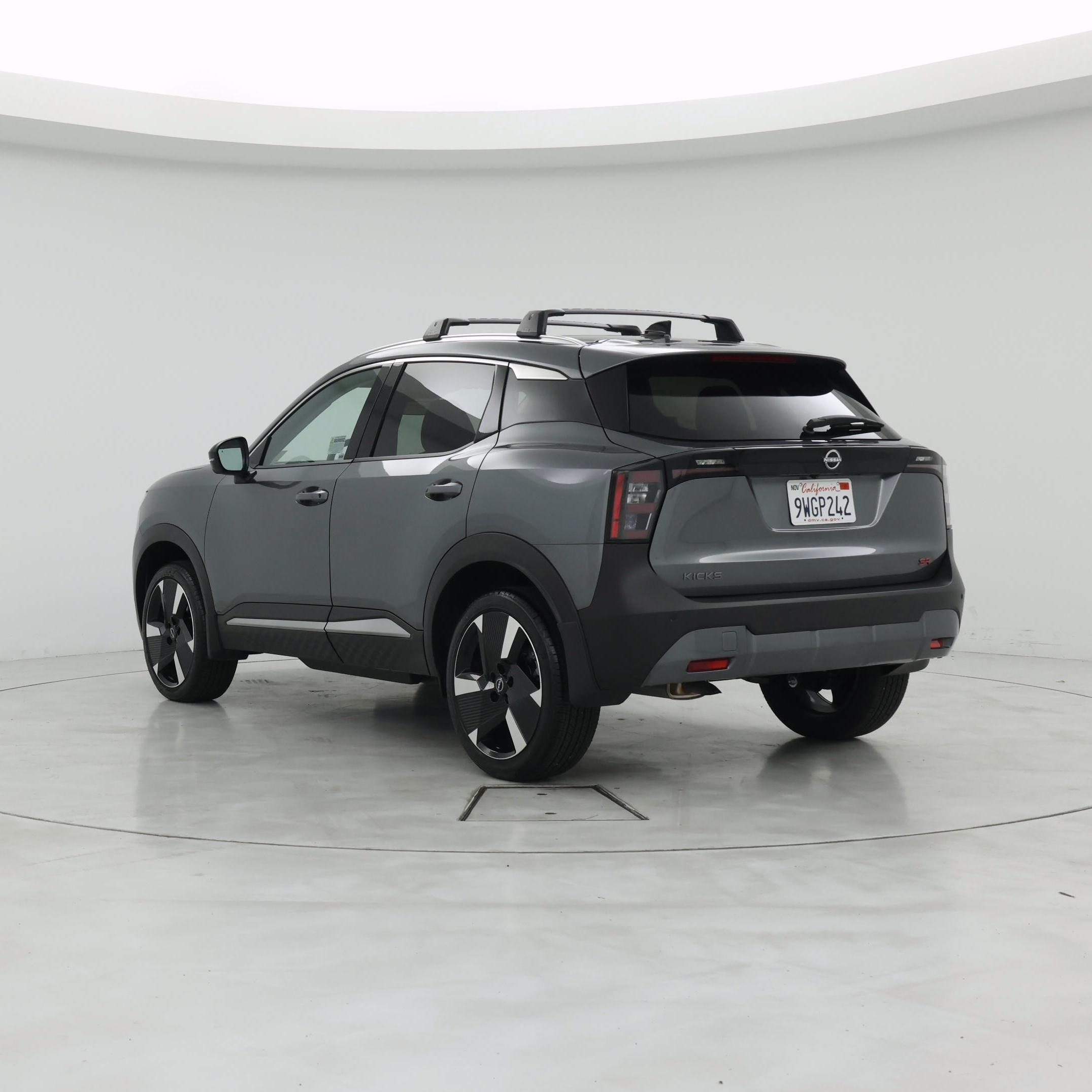 Thumbnail: 2026 Nissan Kicks - 2