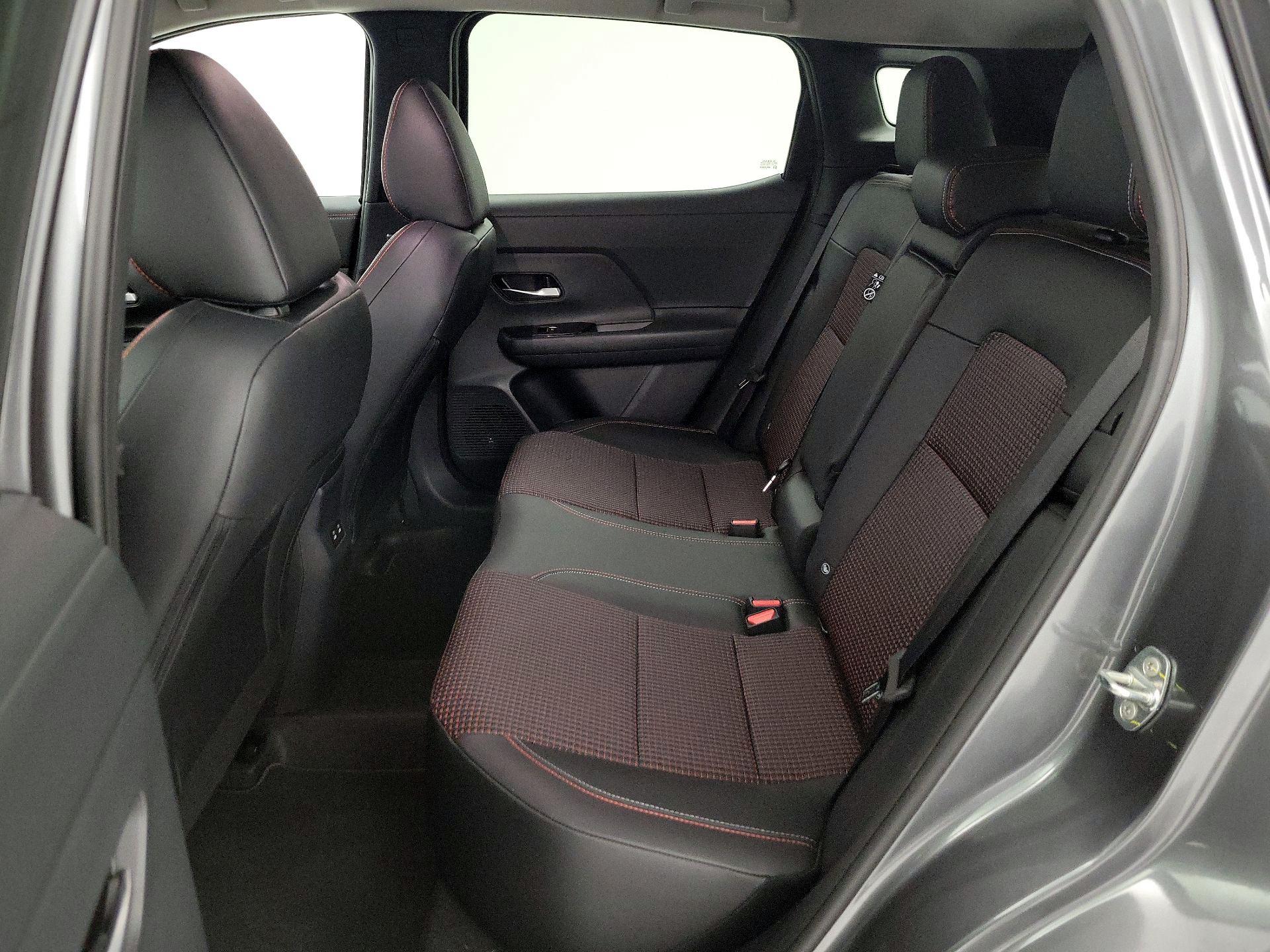 Thumbnail: 2026 Nissan Kicks - 19