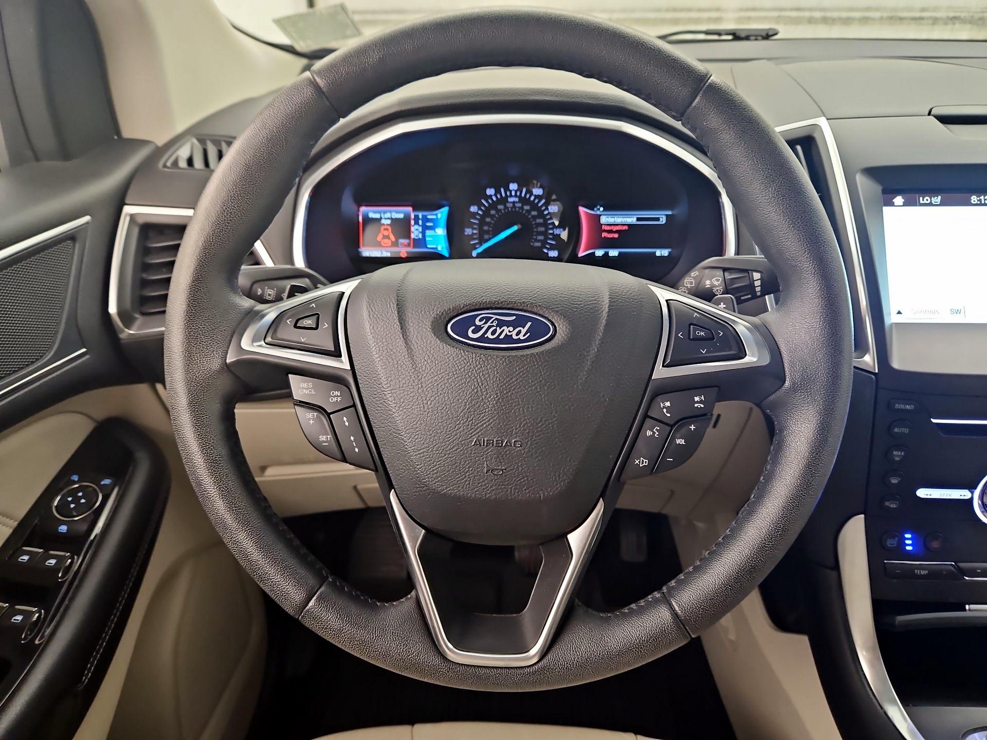 Thumbnail: 2018 Ford Edge - 10