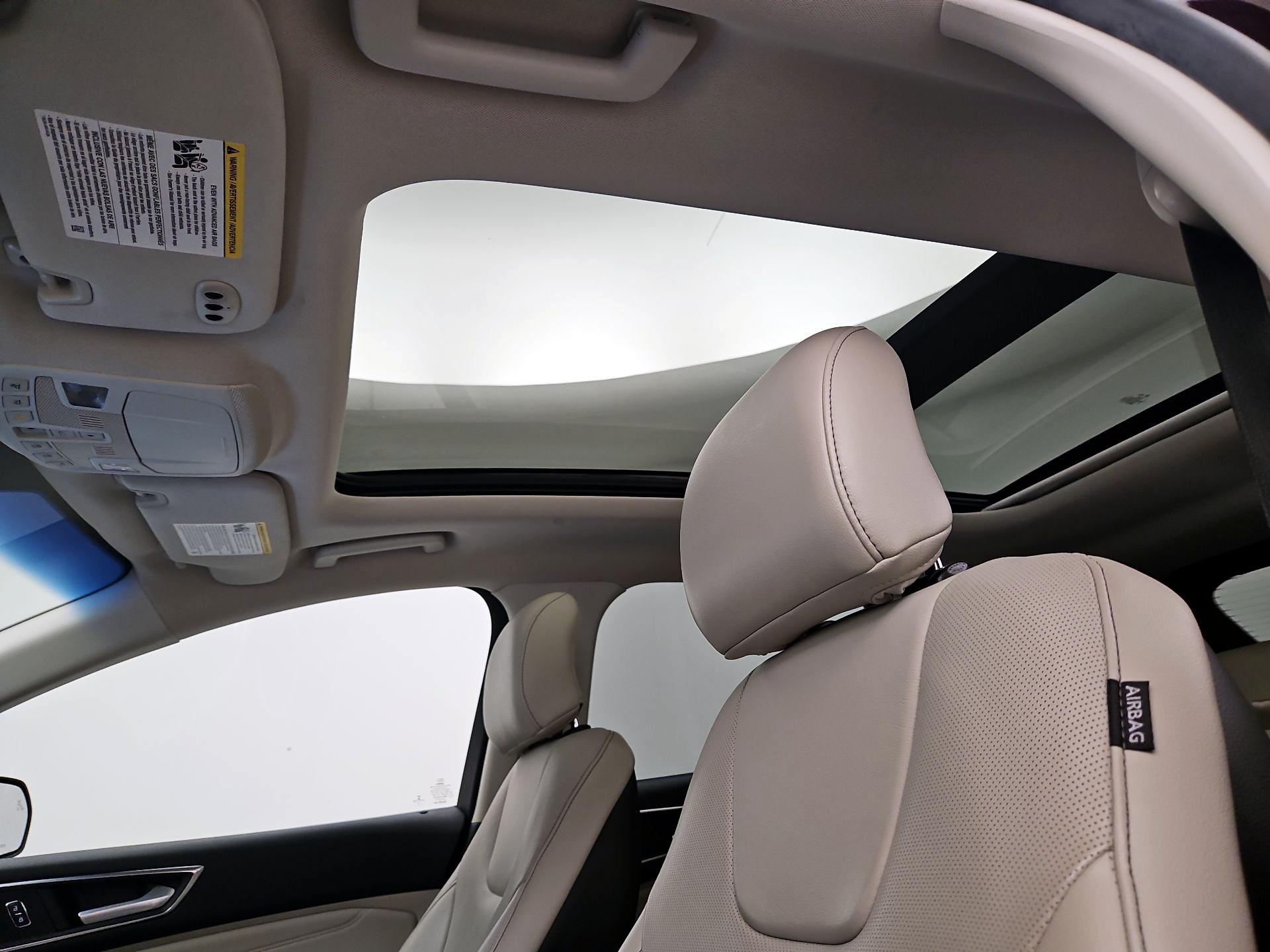Thumbnail: 2018 Ford Edge - 20