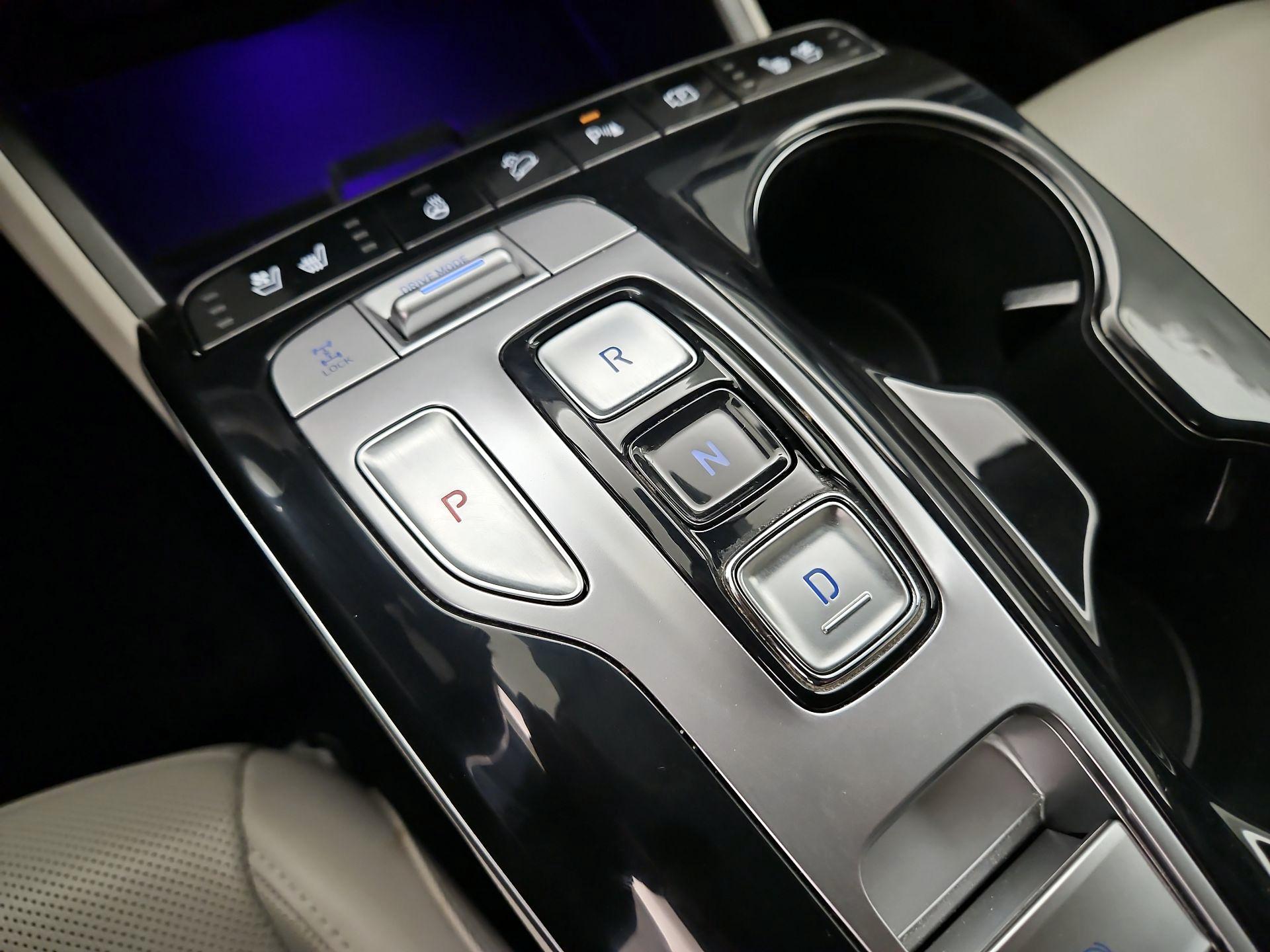 Thumbnail: 2023 Hyundai Tucson - 18