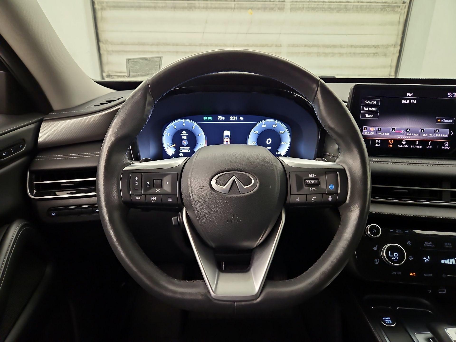 Thumbnail: 2023 INFINITI QX60 - 10