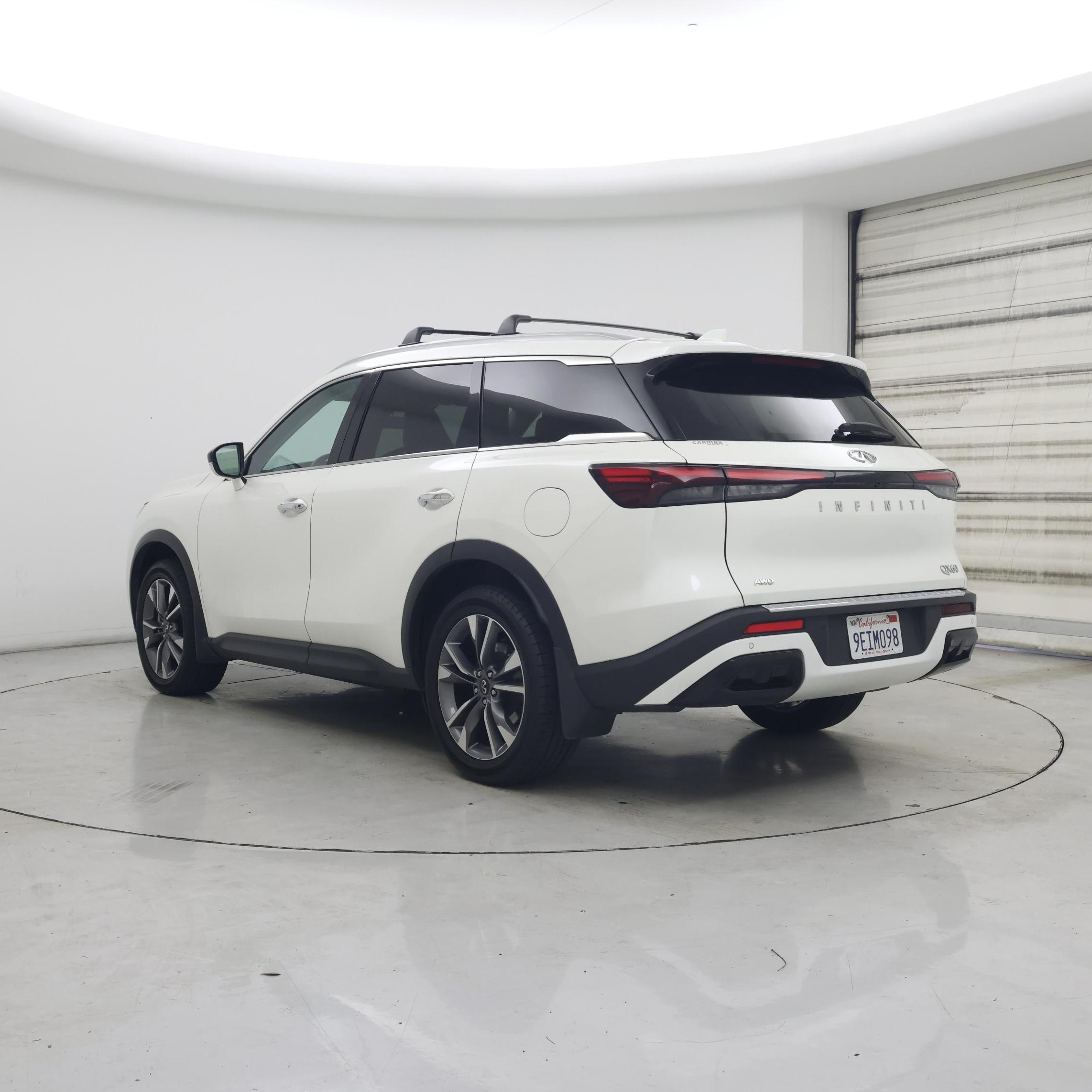 Thumbnail: 2023 INFINITI QX60 - 2