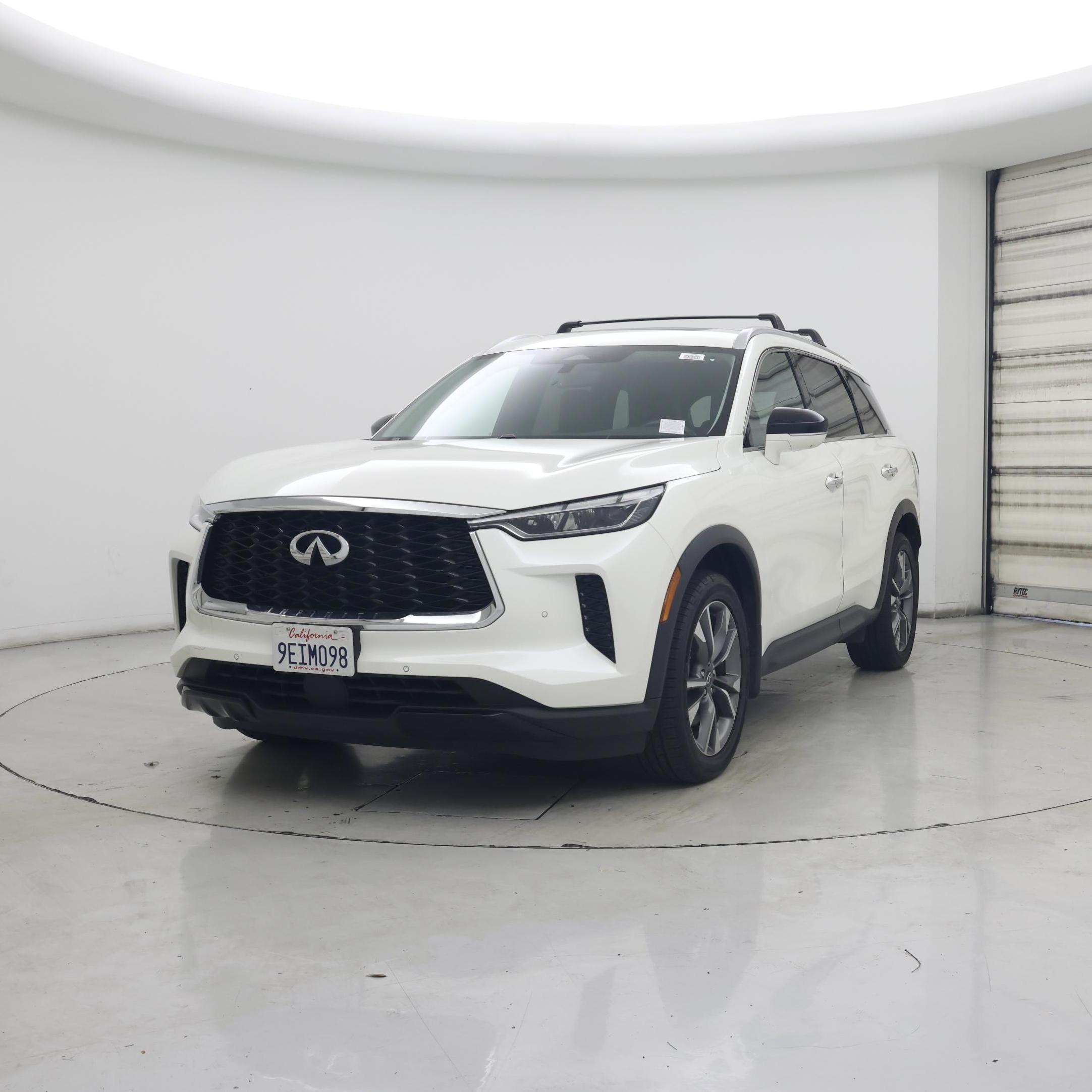 Thumbnail: 2023 INFINITI QX60 - 4