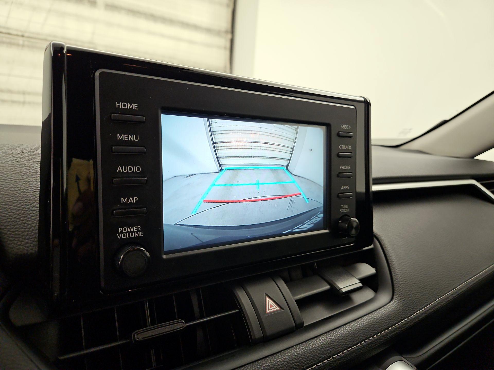 Thumbnail: 2019 Toyota RAV4 - 14