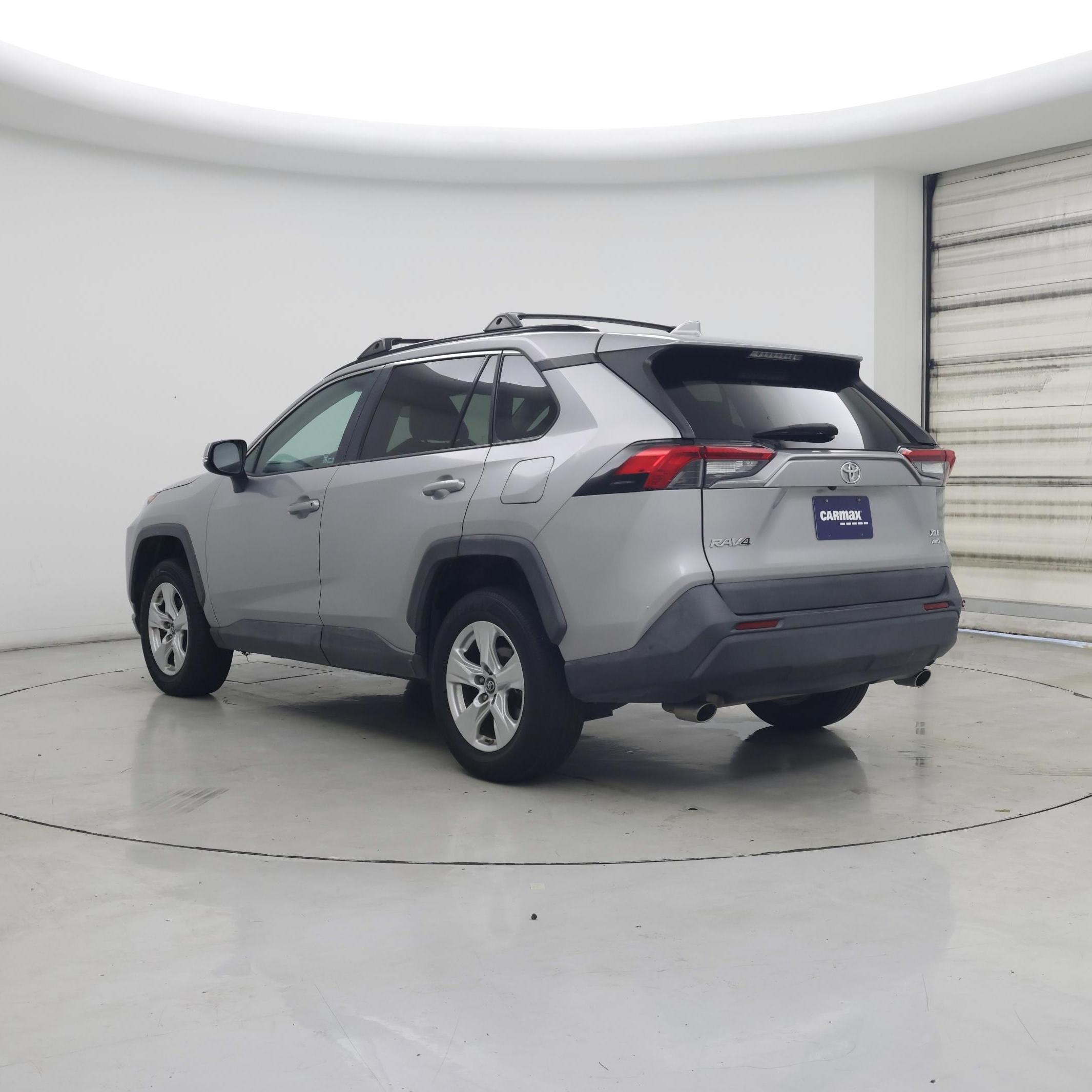 Thumbnail: 2019 Toyota RAV4 - 2