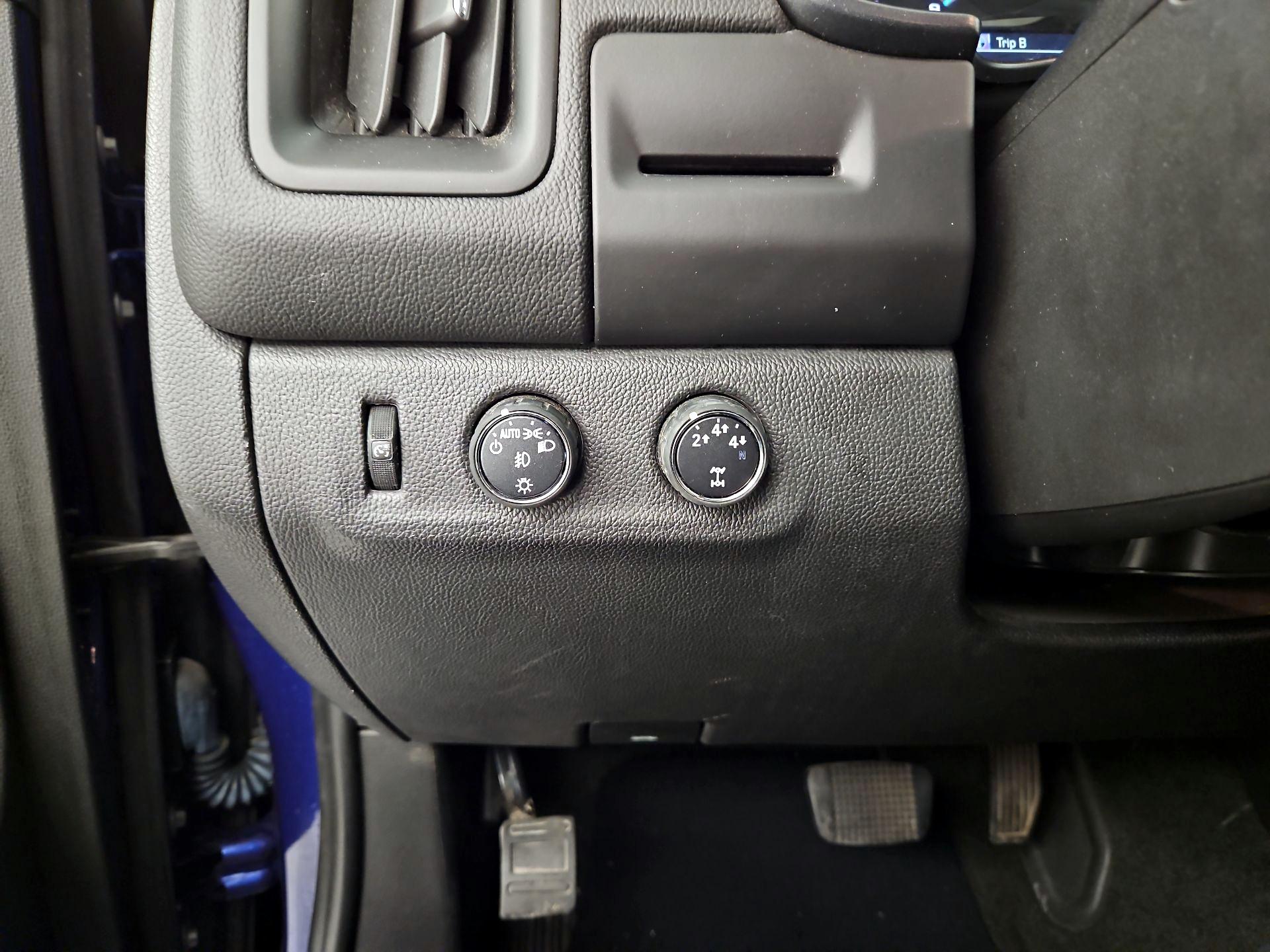 Thumbnail: 2016 Chevrolet Colorado - 13