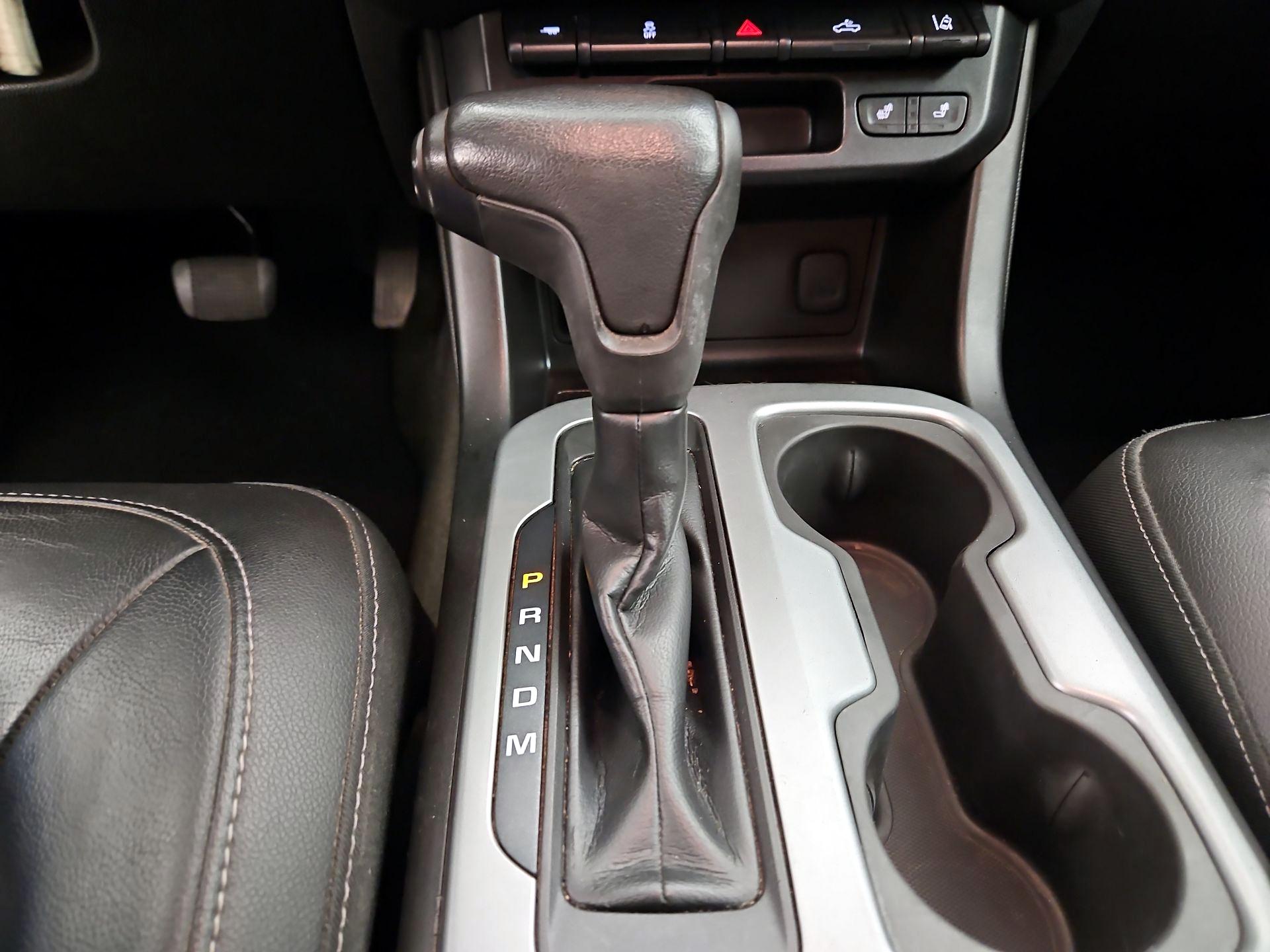 Thumbnail: 2016 Chevrolet Colorado - 18