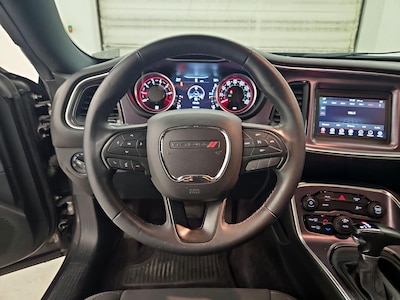 Steering Wheel & Instrument Cluster (On)