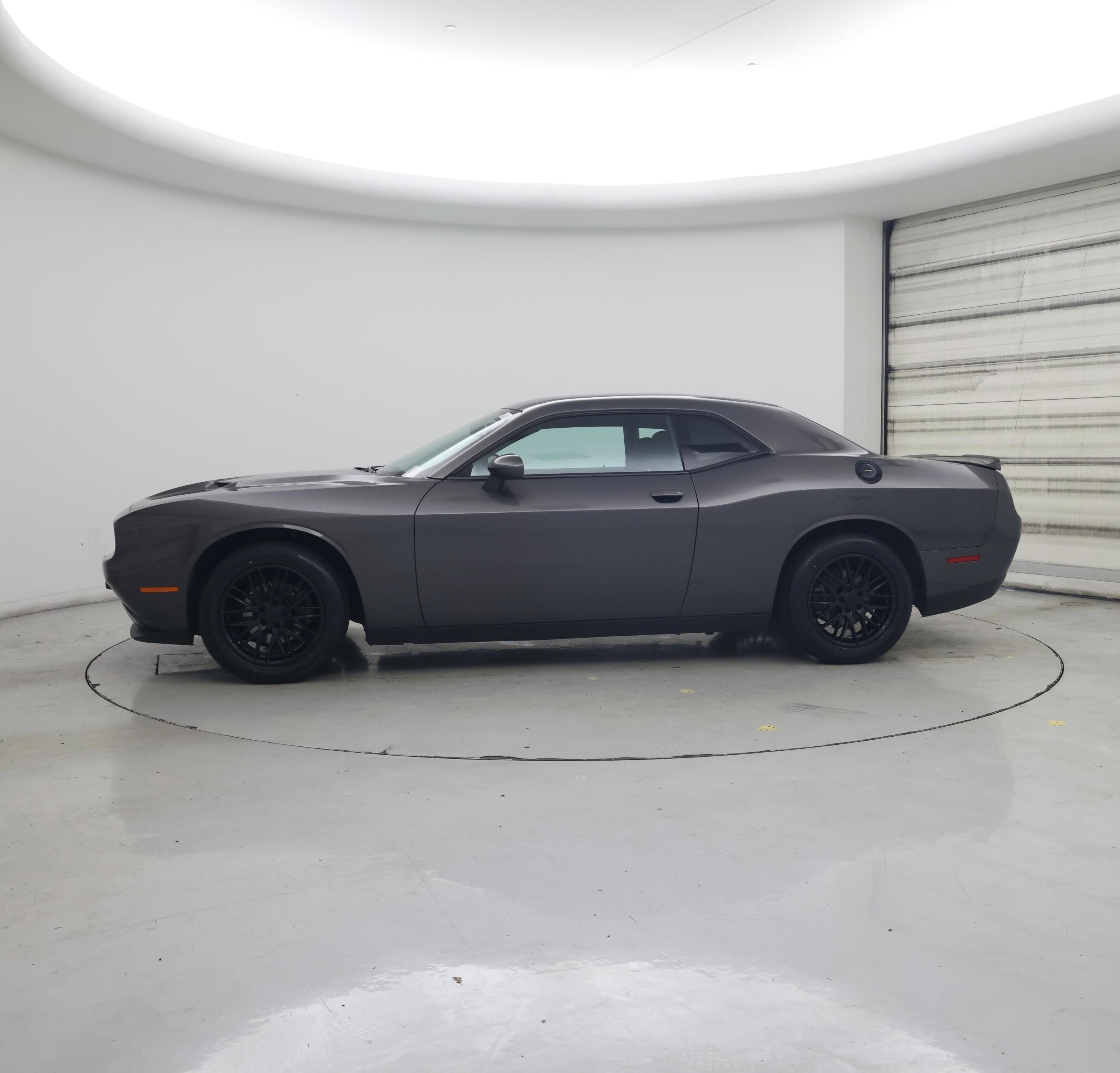 Thumbnail: 2018 Dodge Challenger - 3