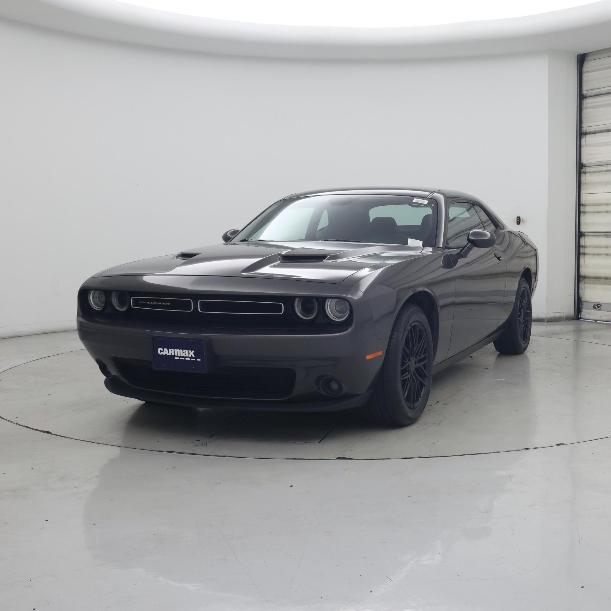 Thumbnail: 2018 Dodge Challenger - 4